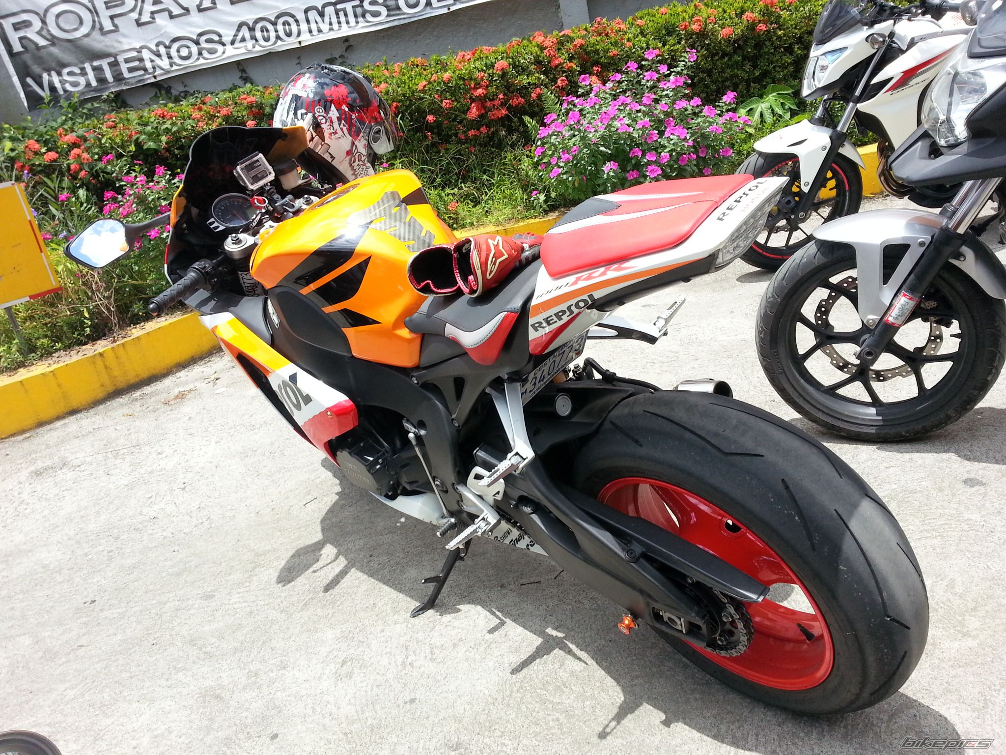 Photo 2736512