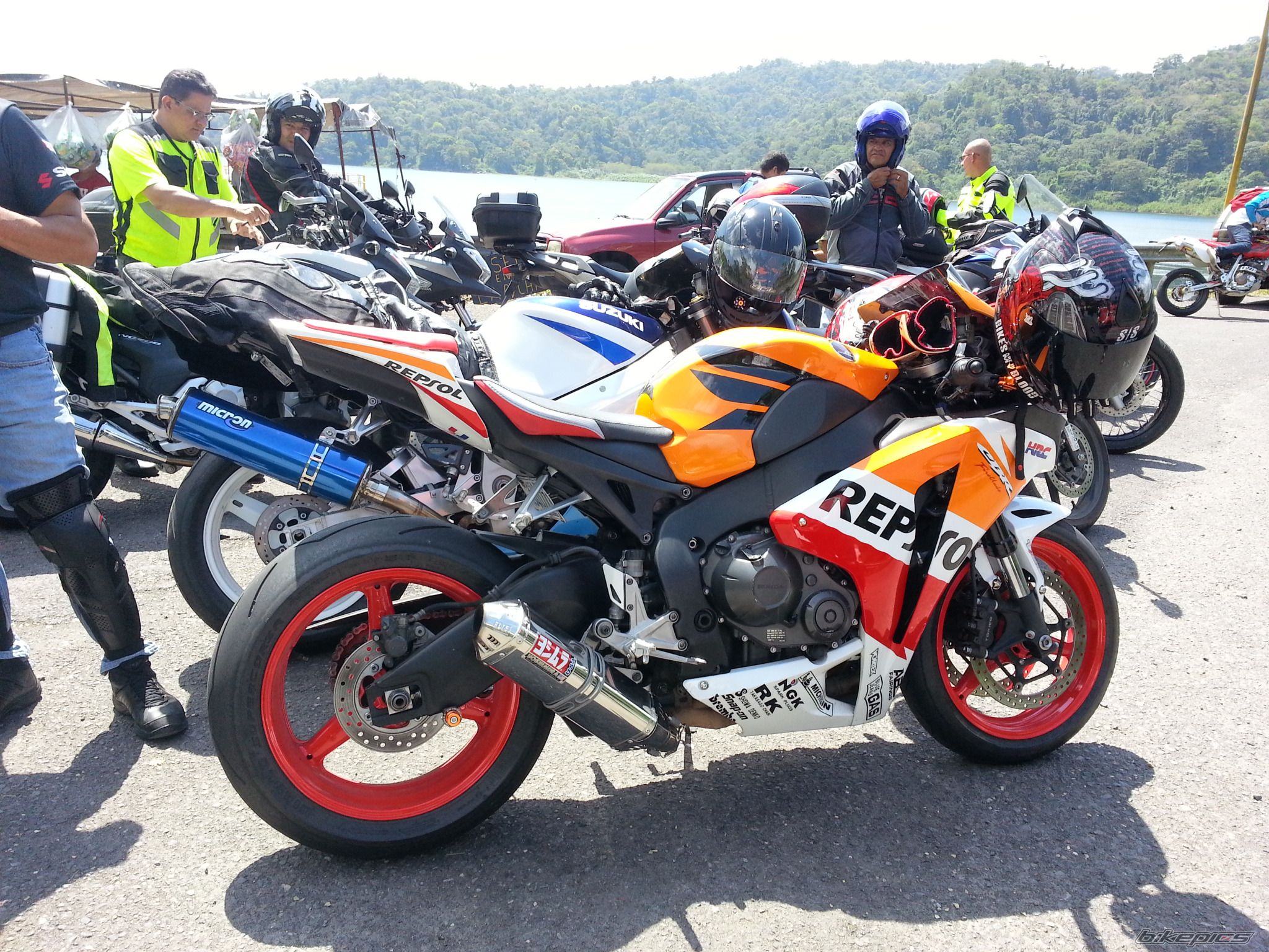 Photo 2736514