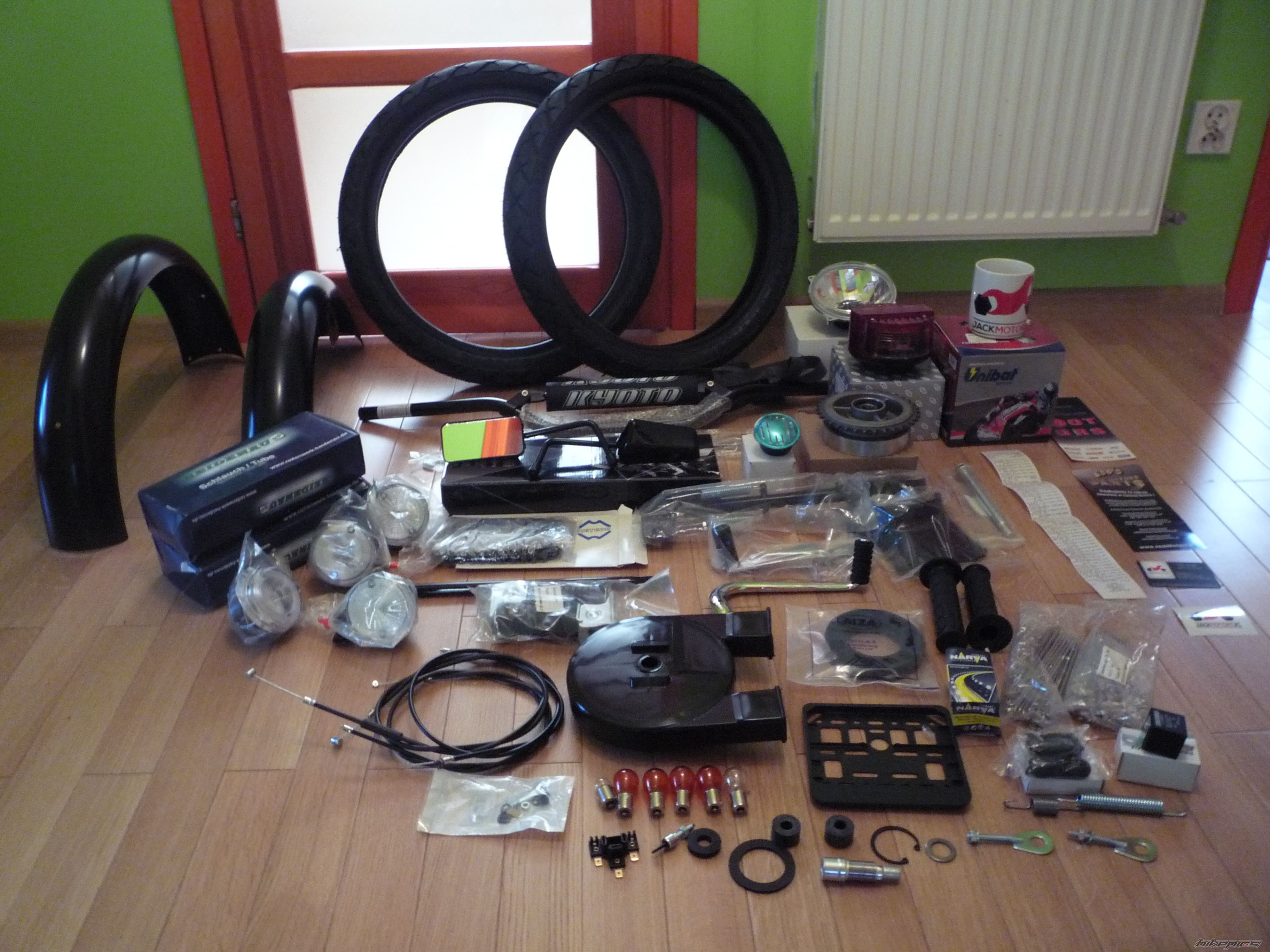 Photo 2736569