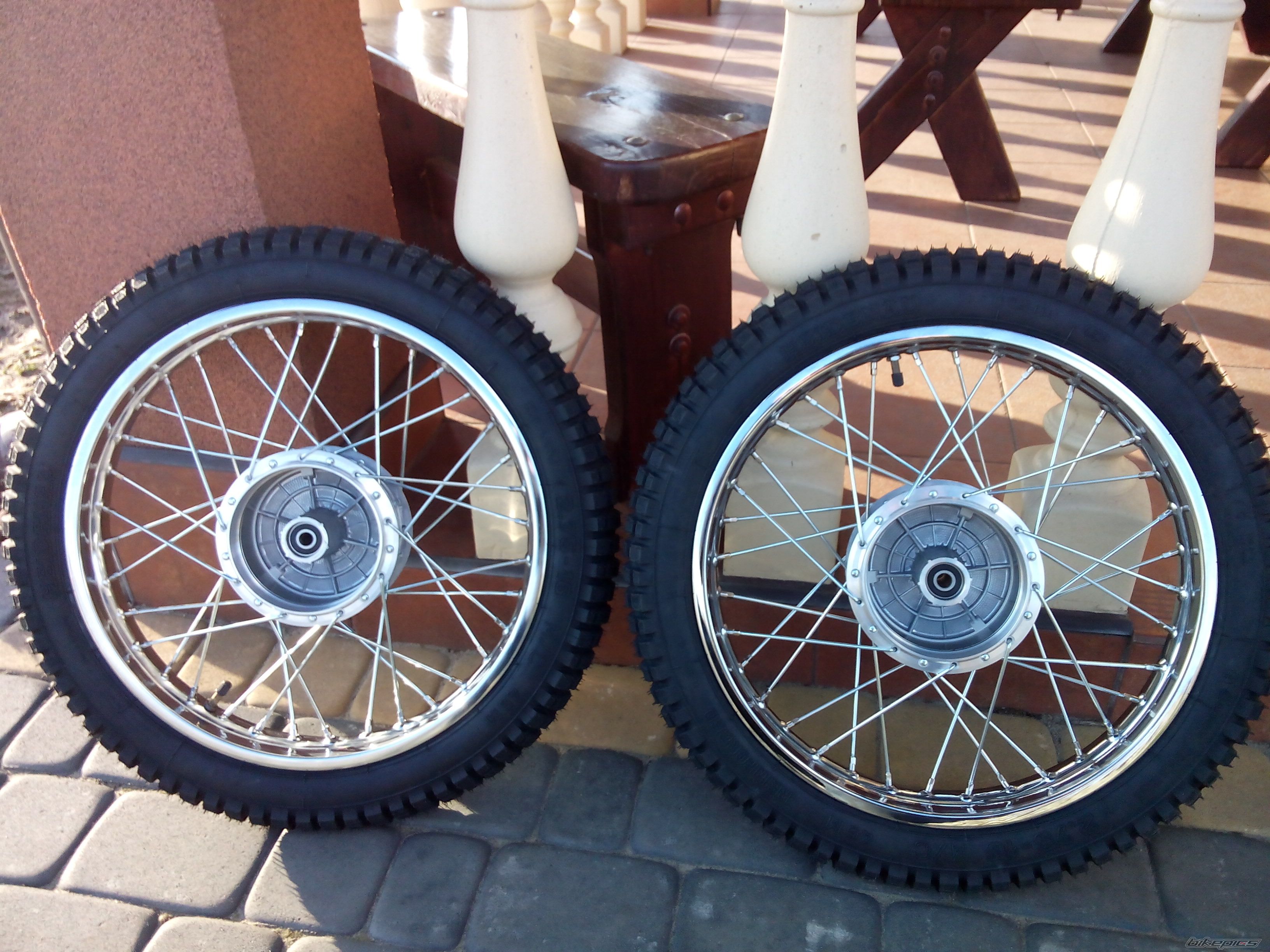 Photo 2736752