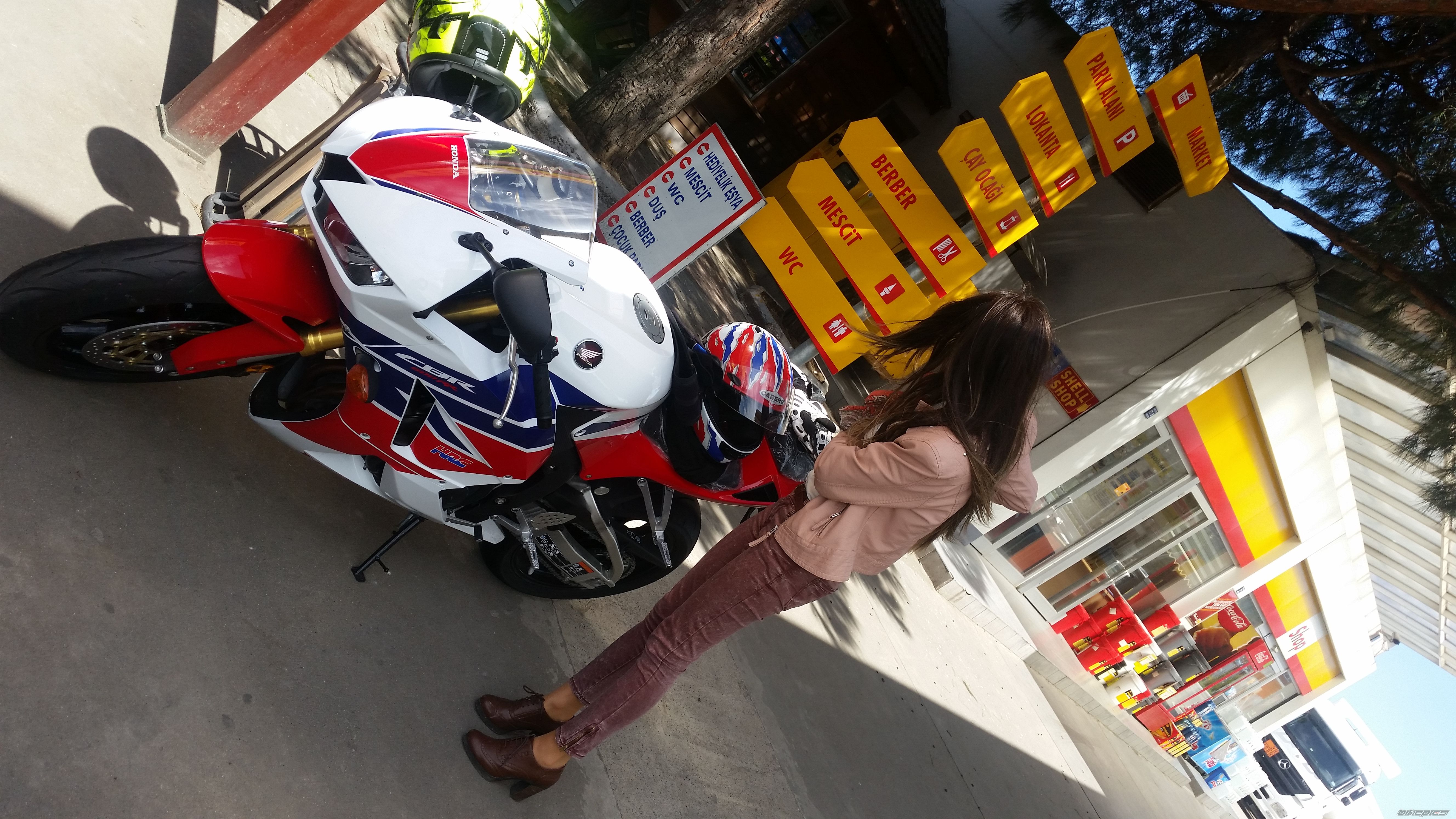 Photo 2737553