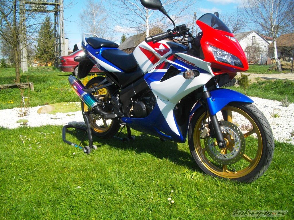Photo 2737679