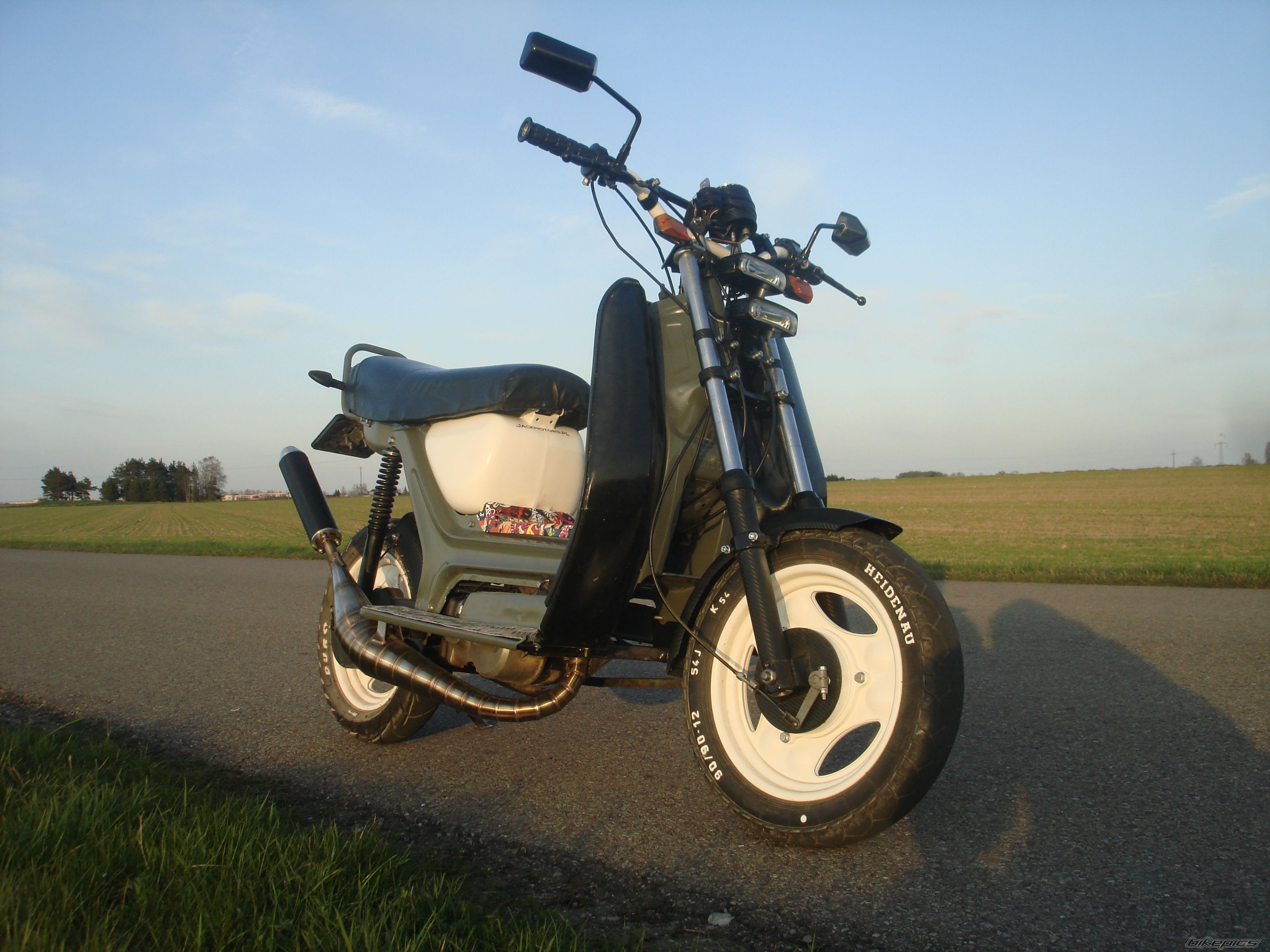 Photo 2738069