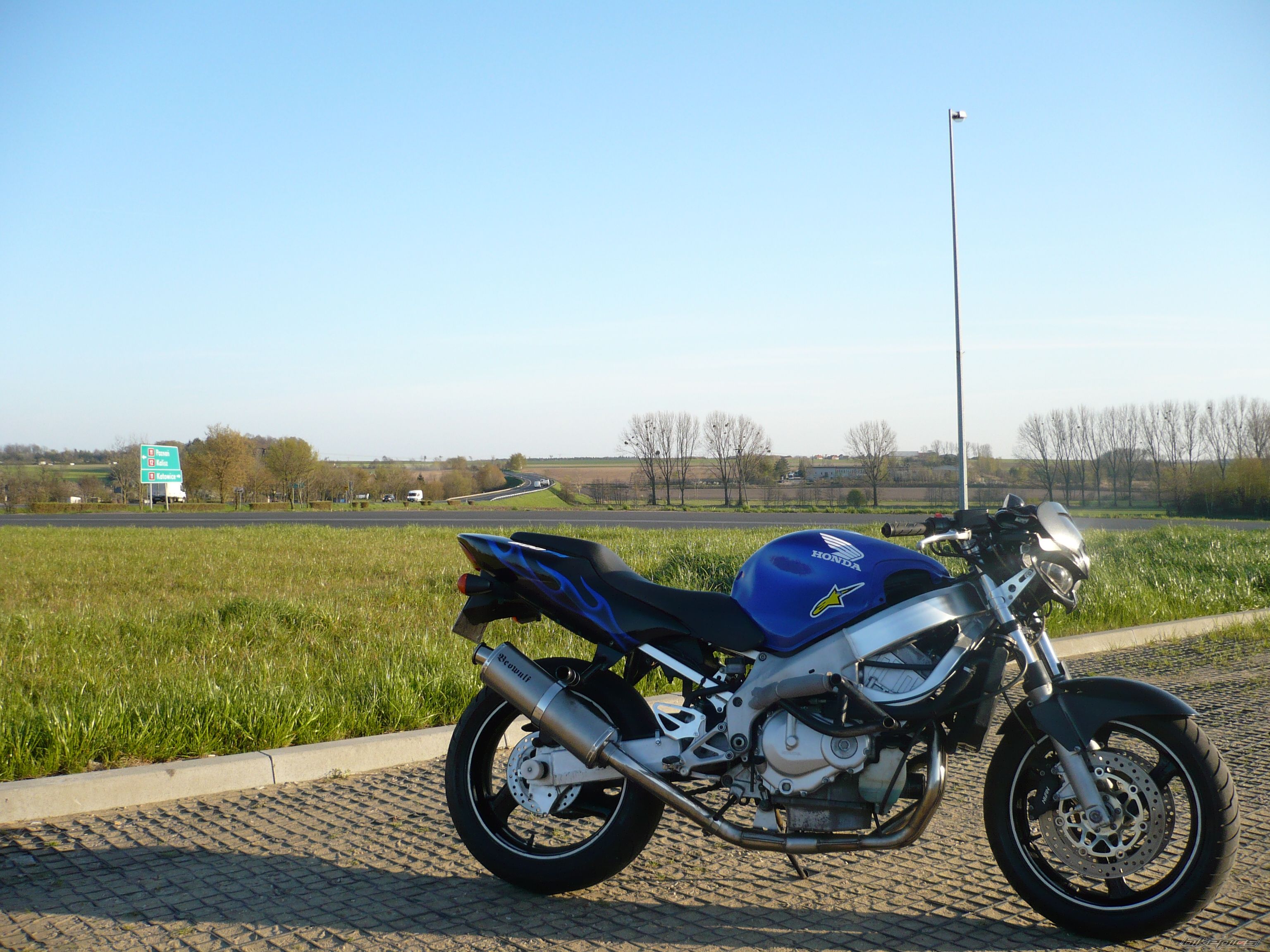 Photo 2738092