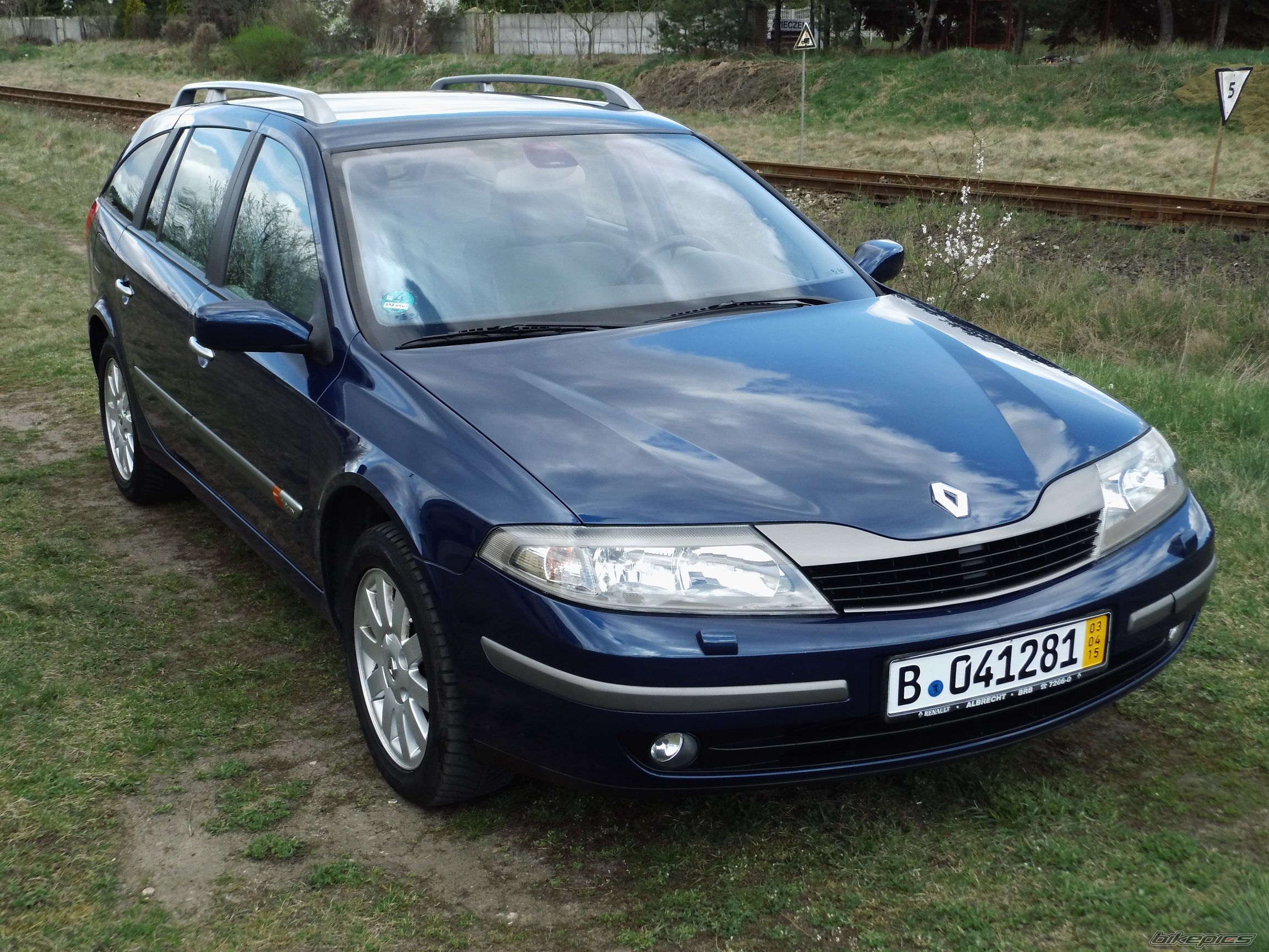 Photo 2738559