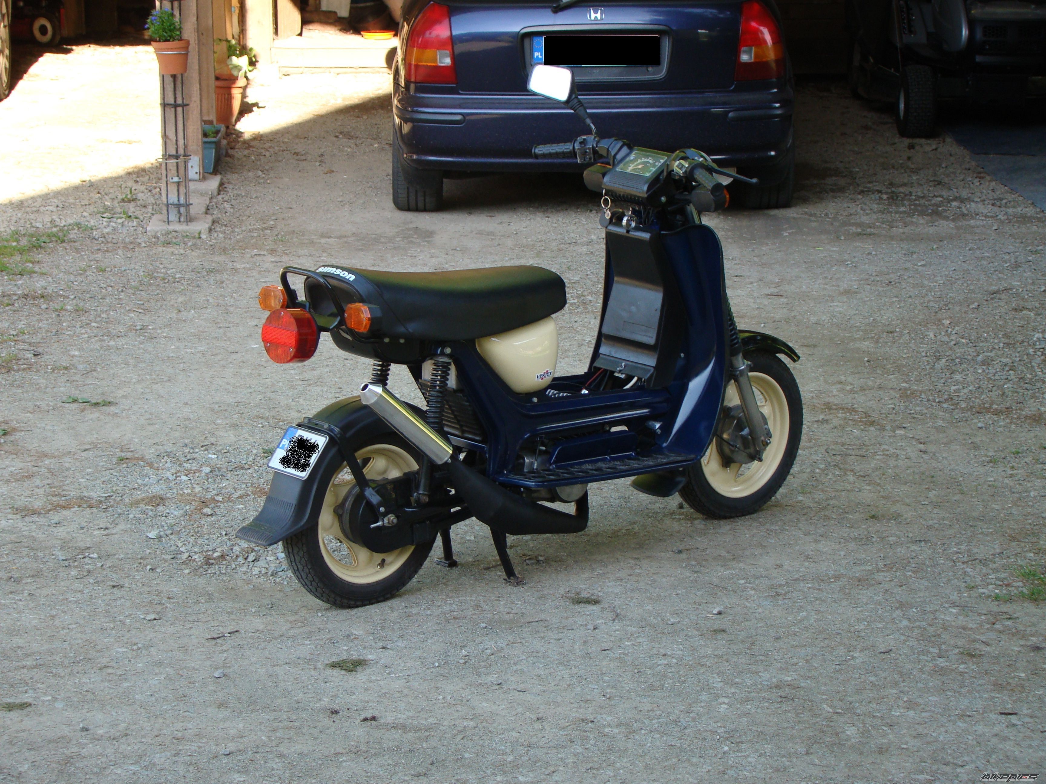 Photo 2738696