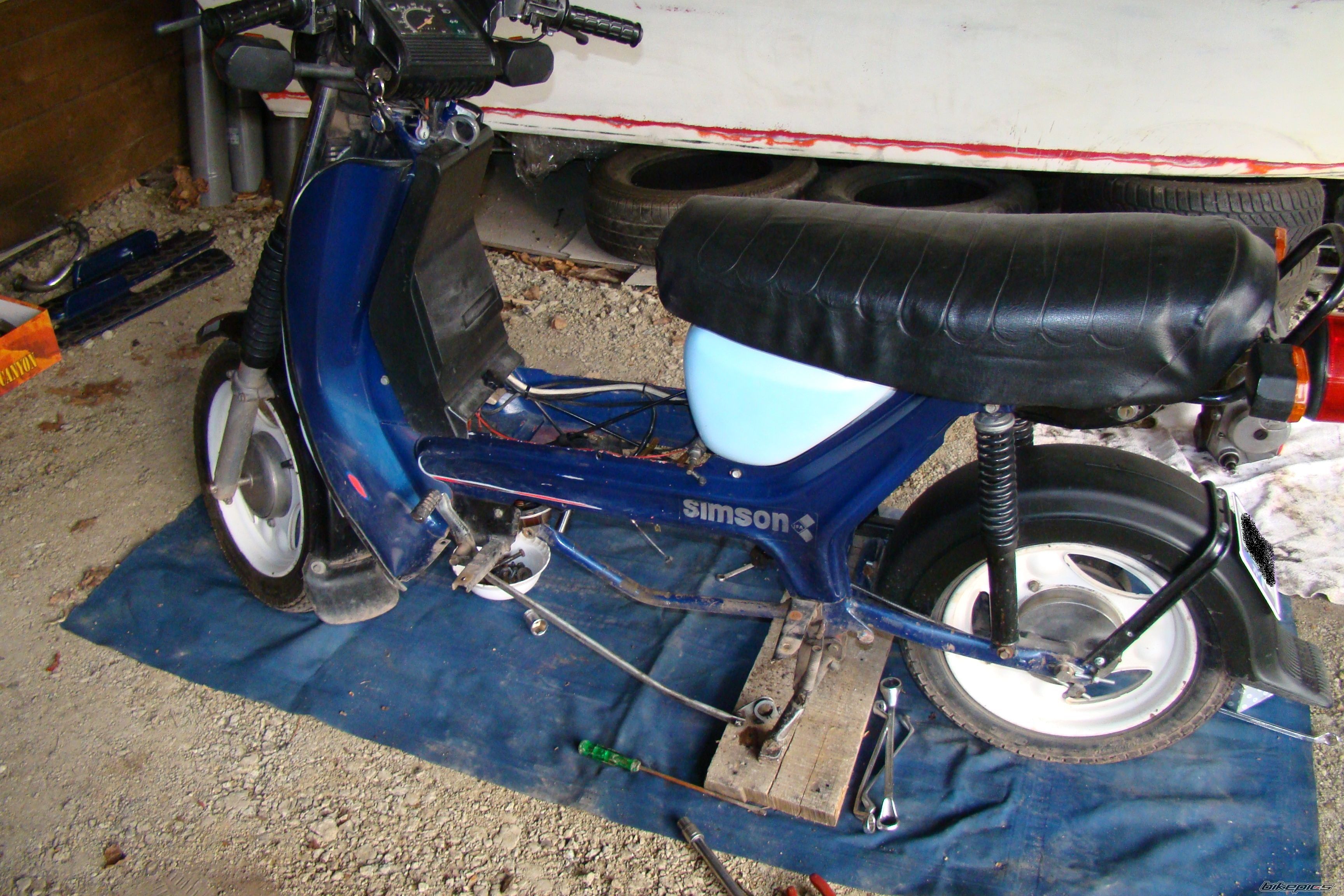 Photo 2738698