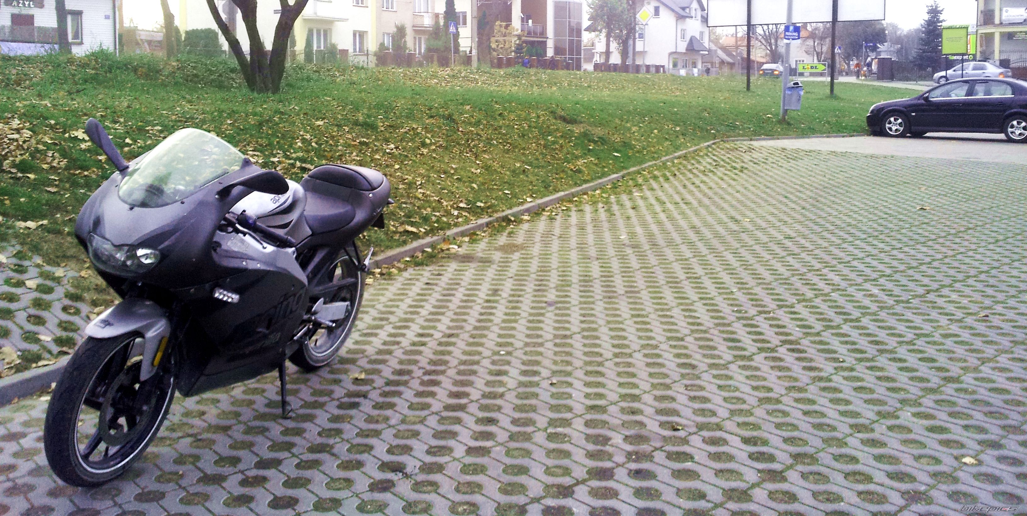 Photo 2738808