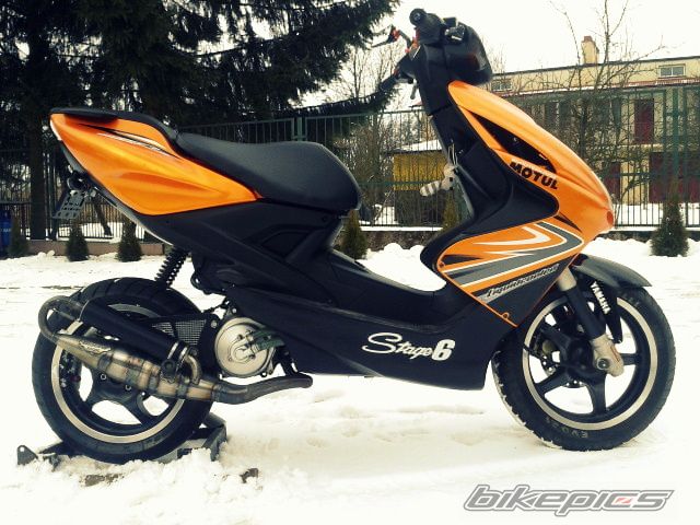 Photo 2738836