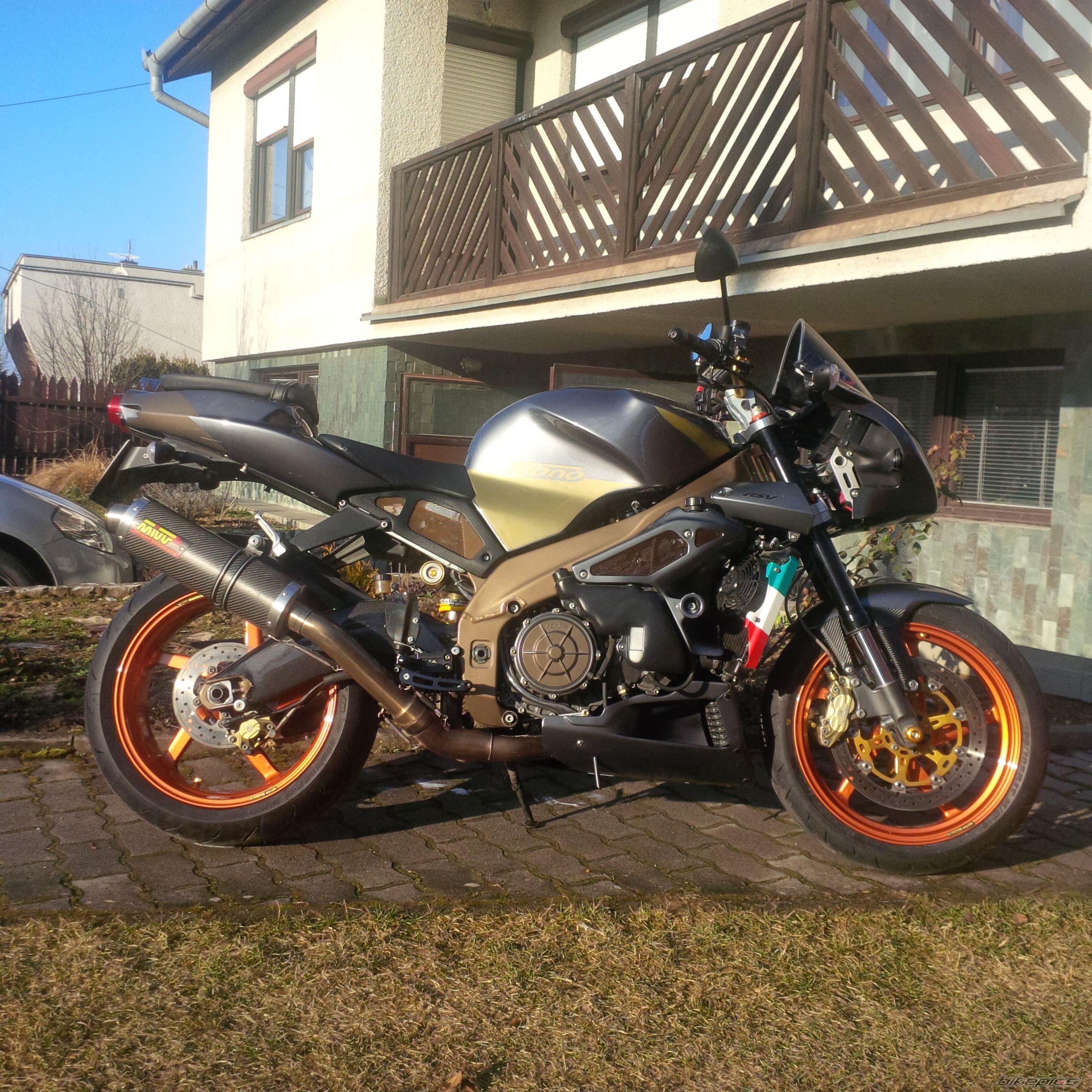 Photo 2738898