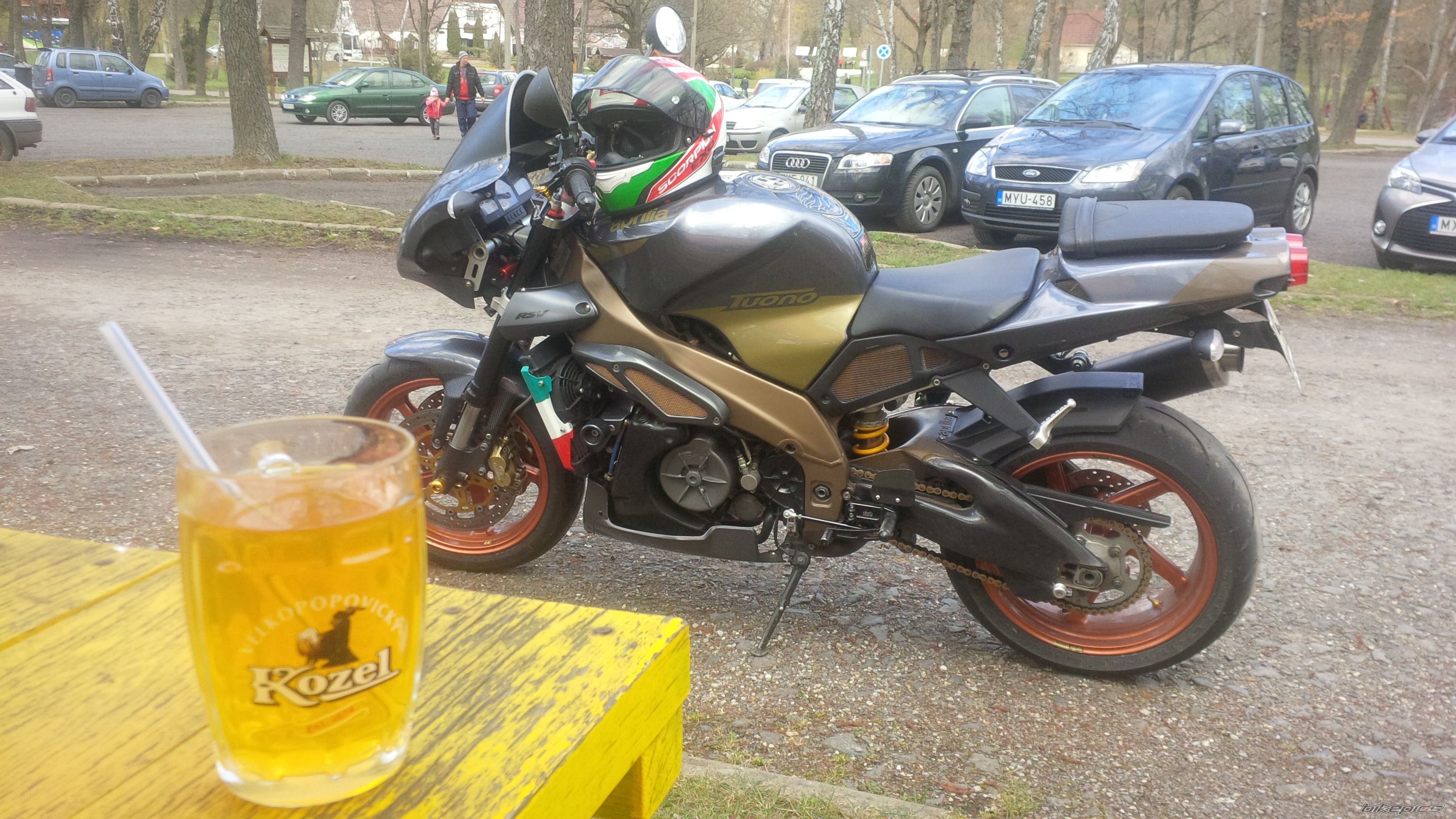 Photo 2738899