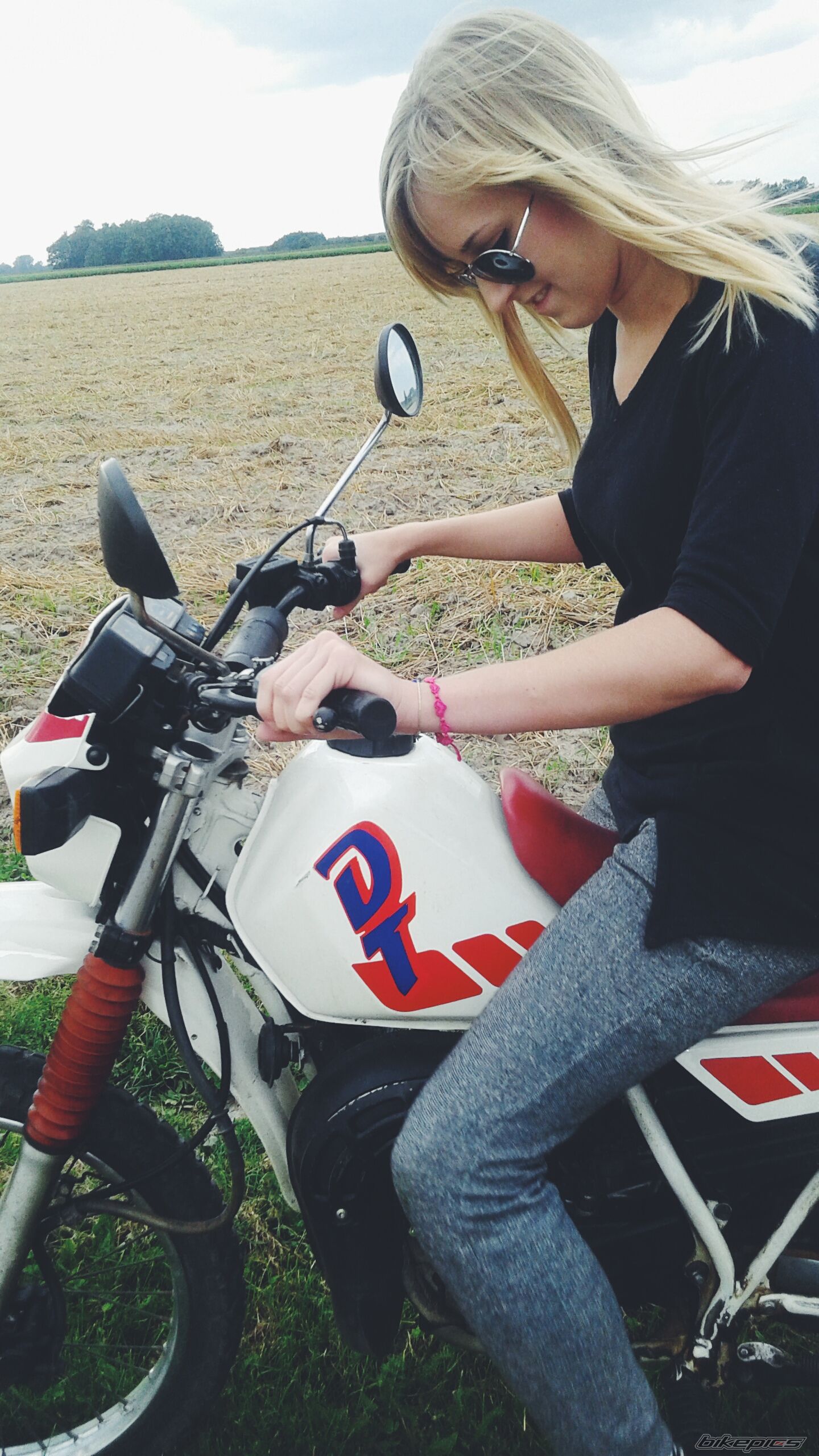 Photo 2738913