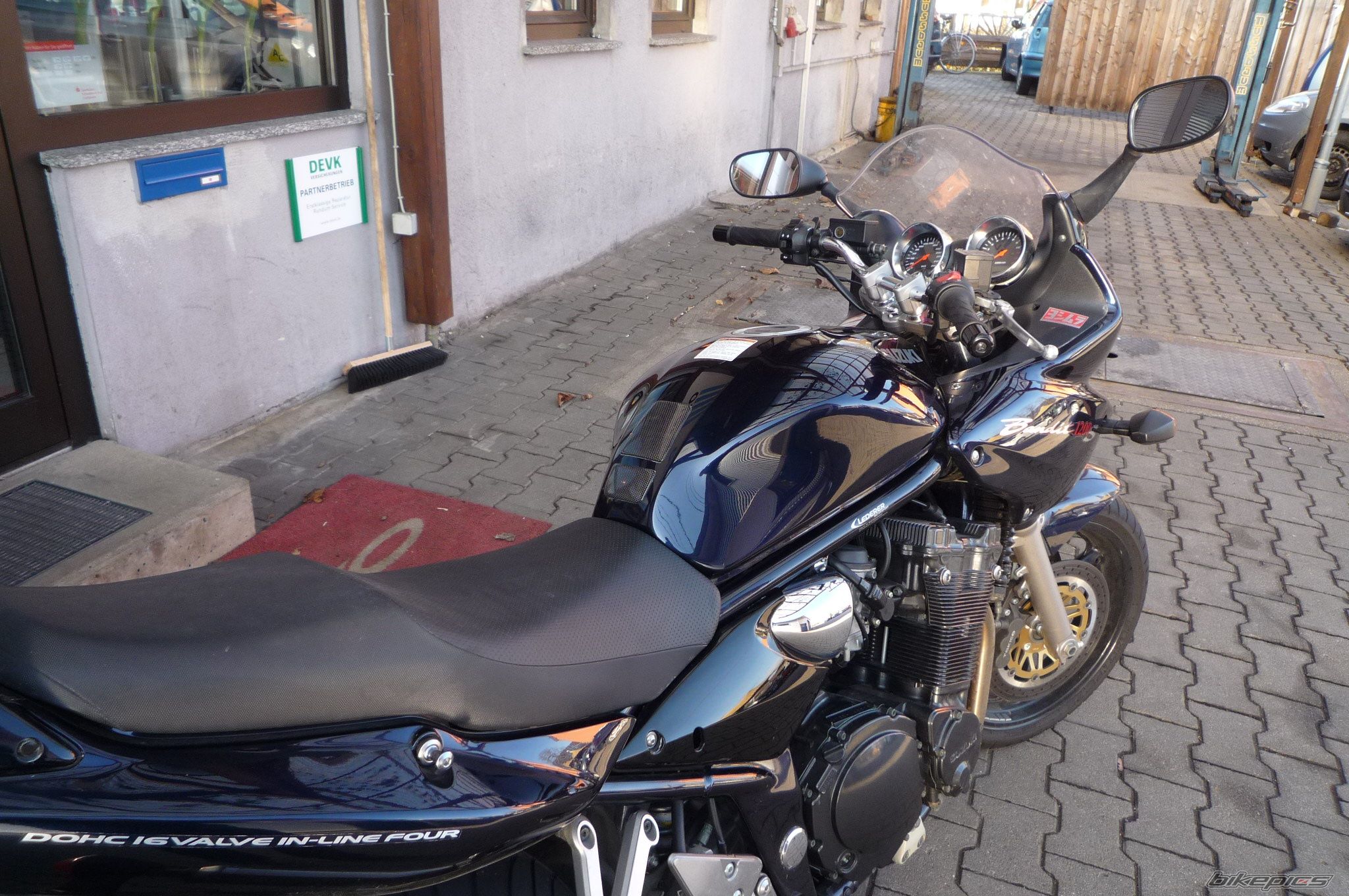 Photo 2739678