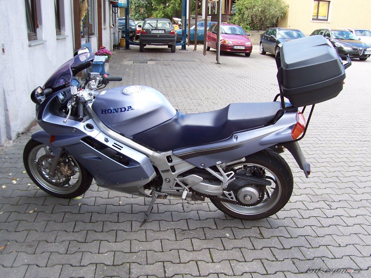 Photo 2739683
