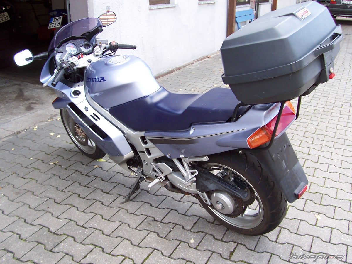 Photo 2739684