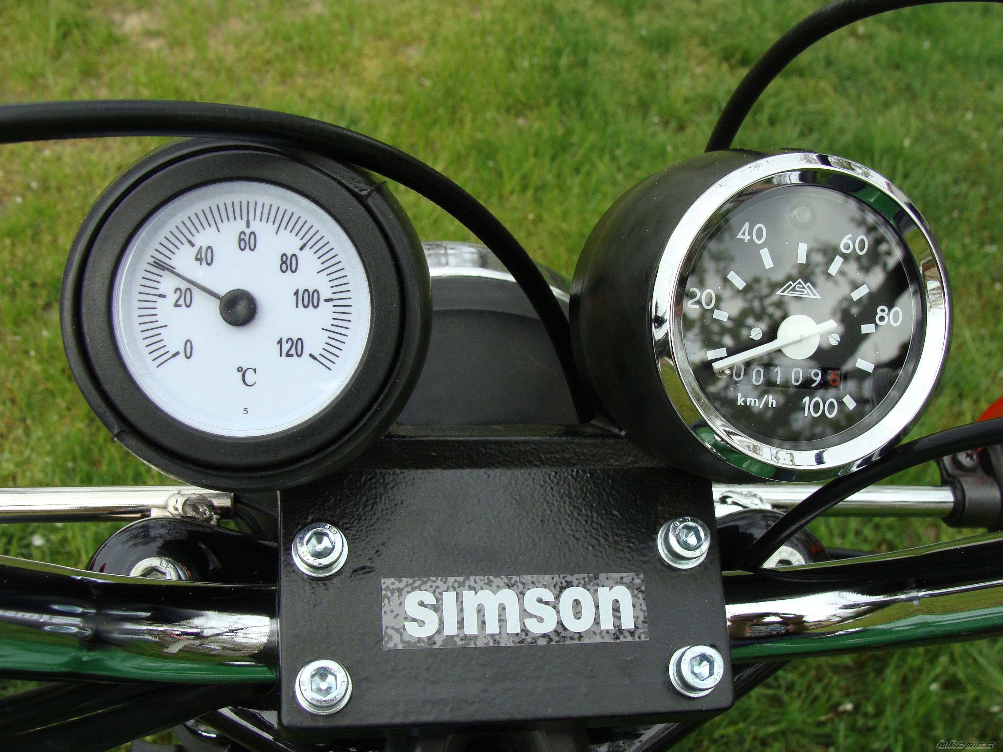 Photo 2739782