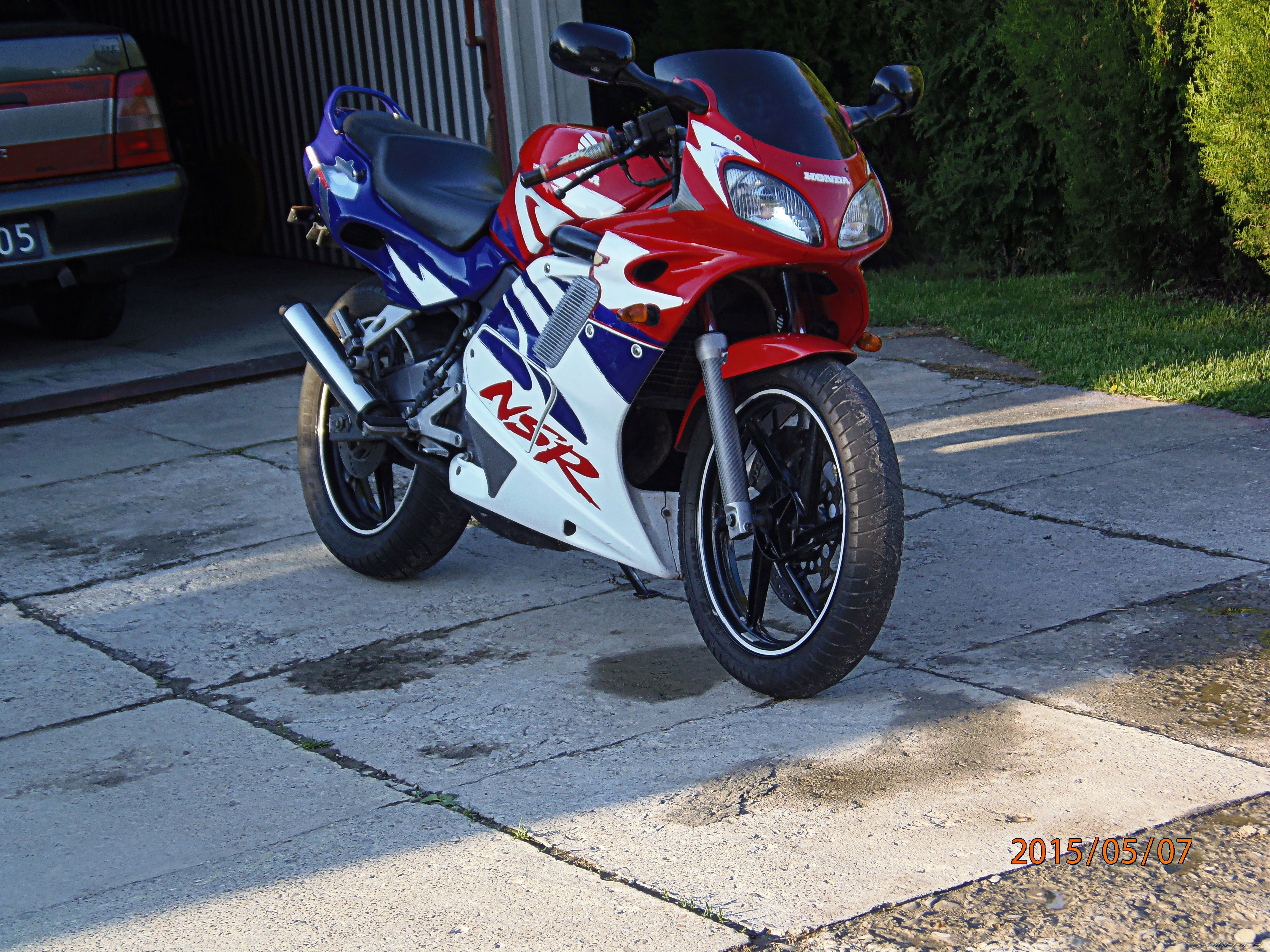 Photo 2739989