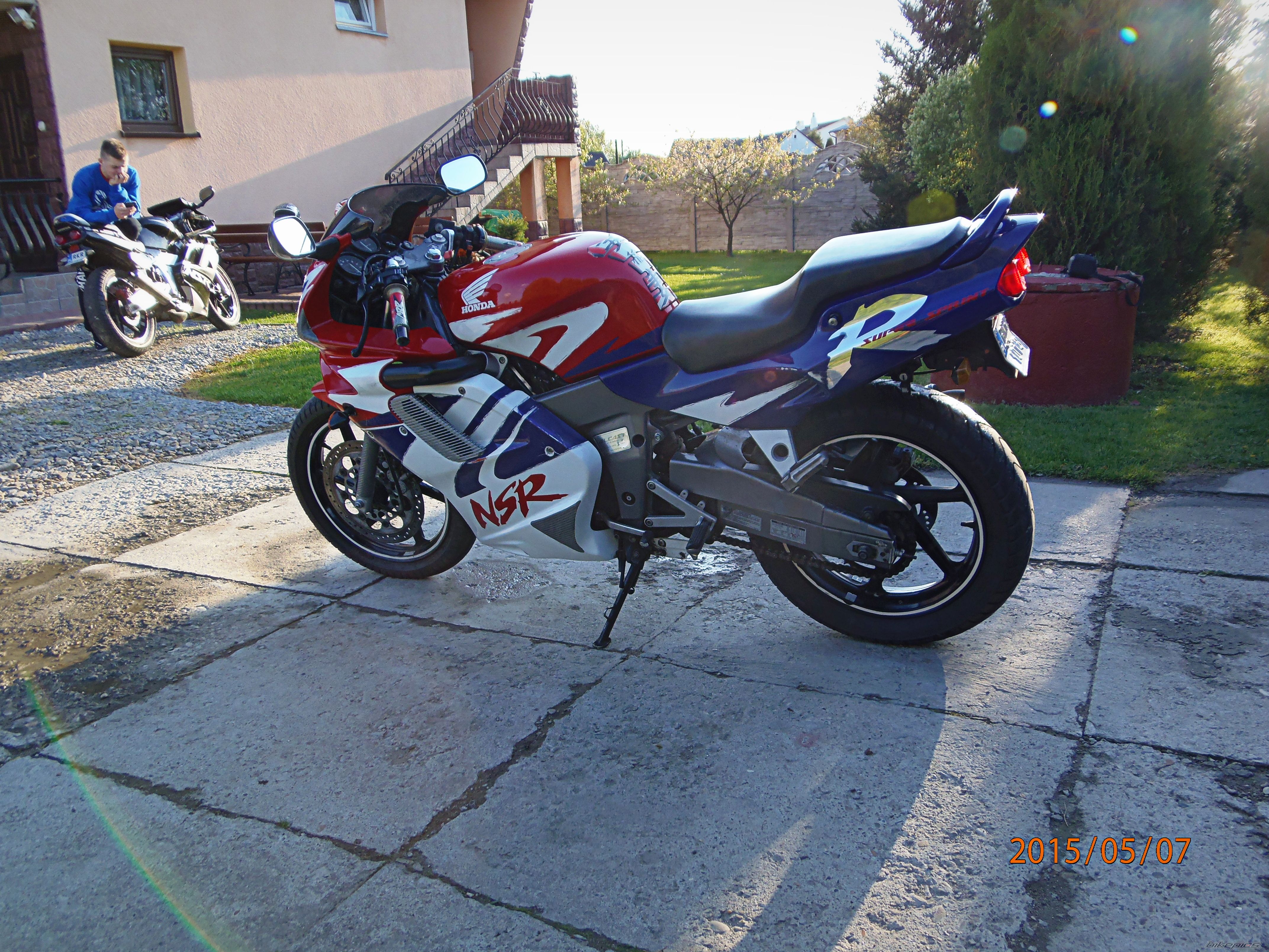 Photo 2739991