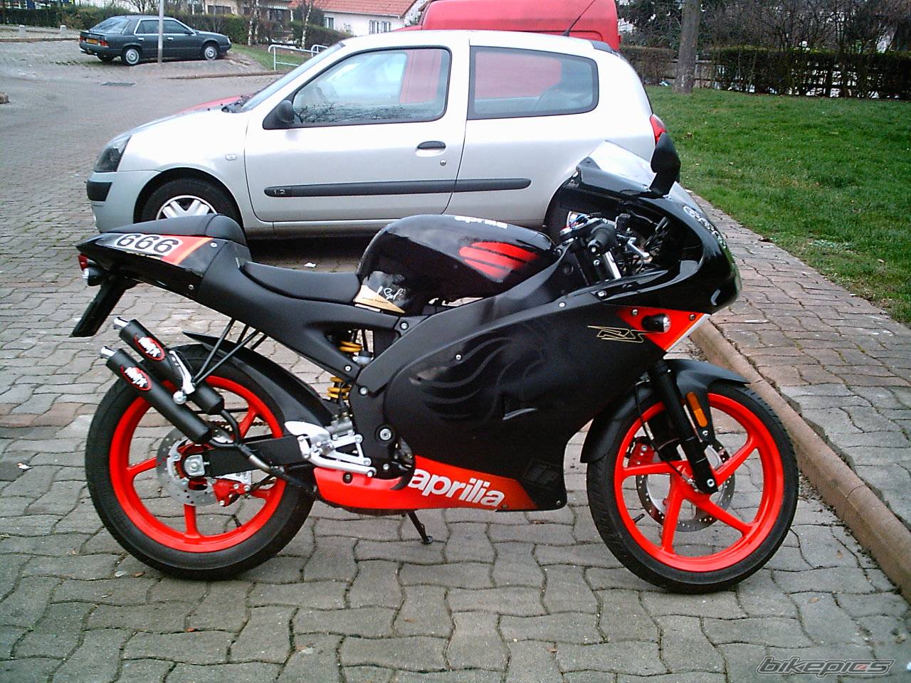 Photo 274000