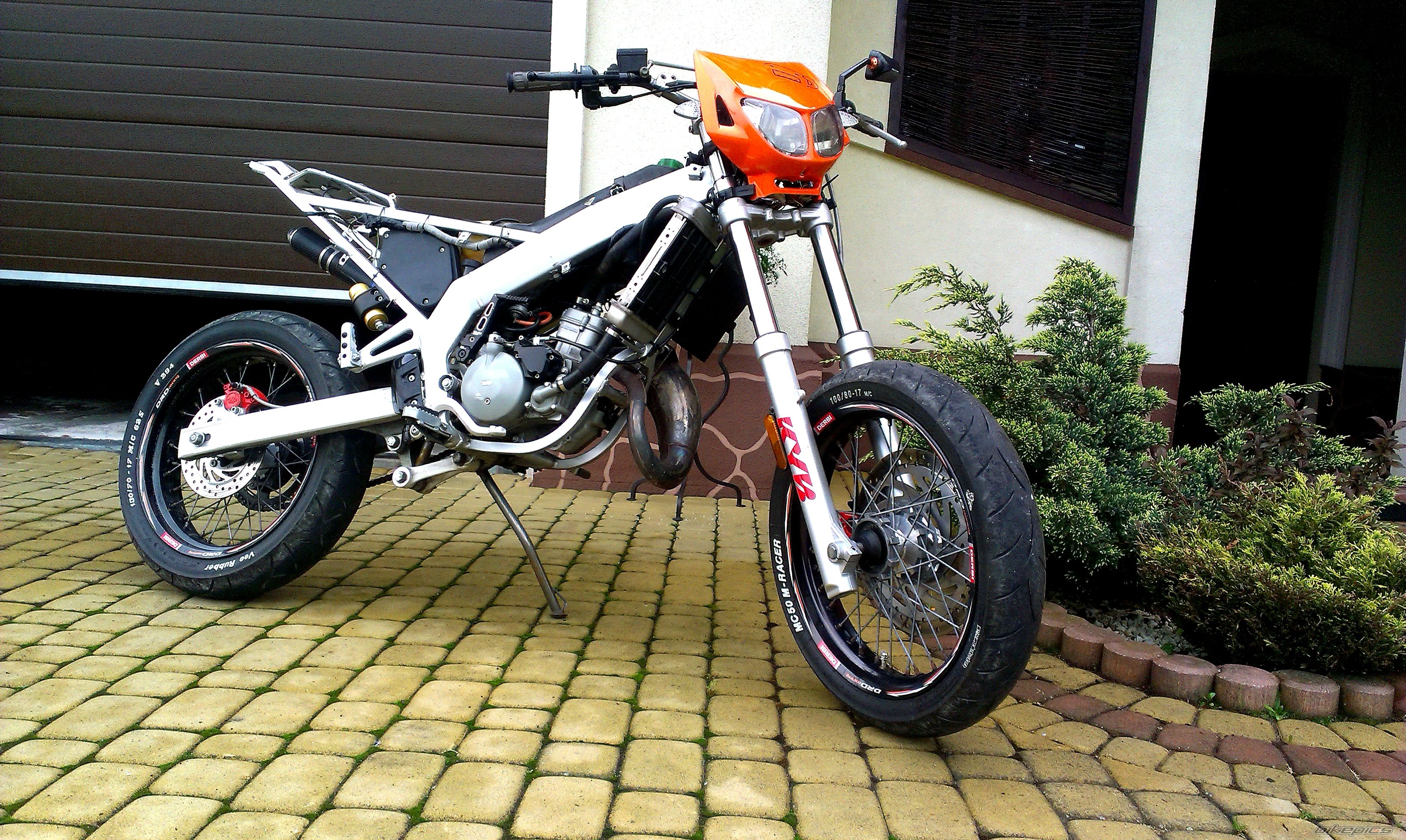Photo 2742680