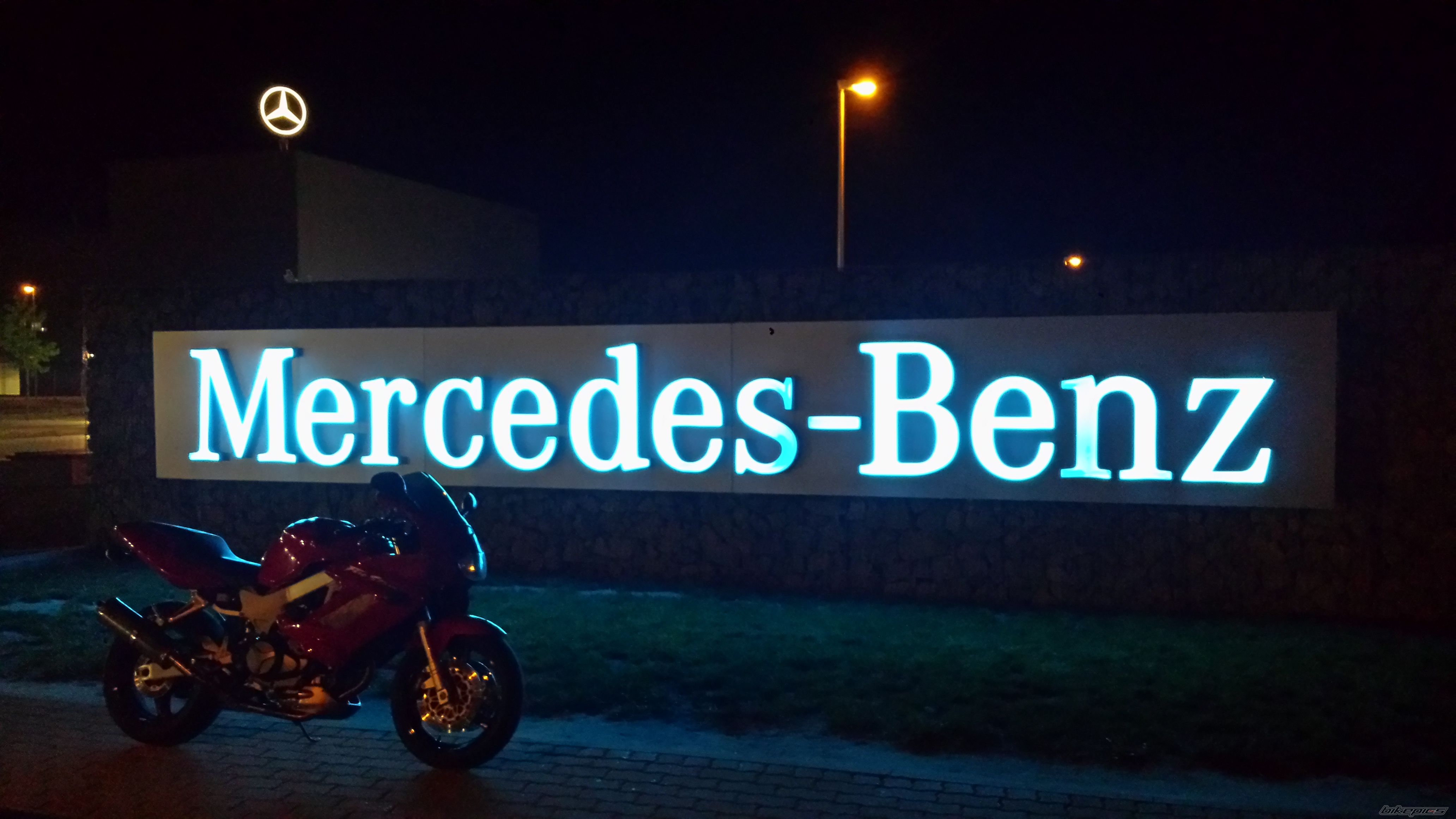 Photo 2742767