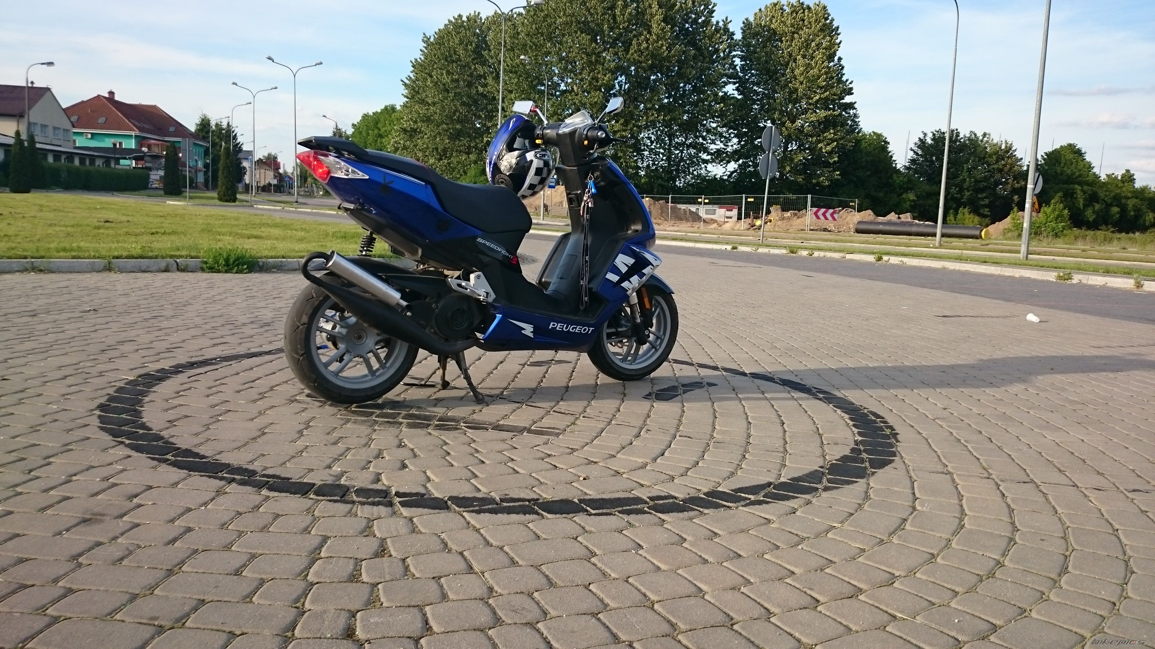 Photo 2743849
