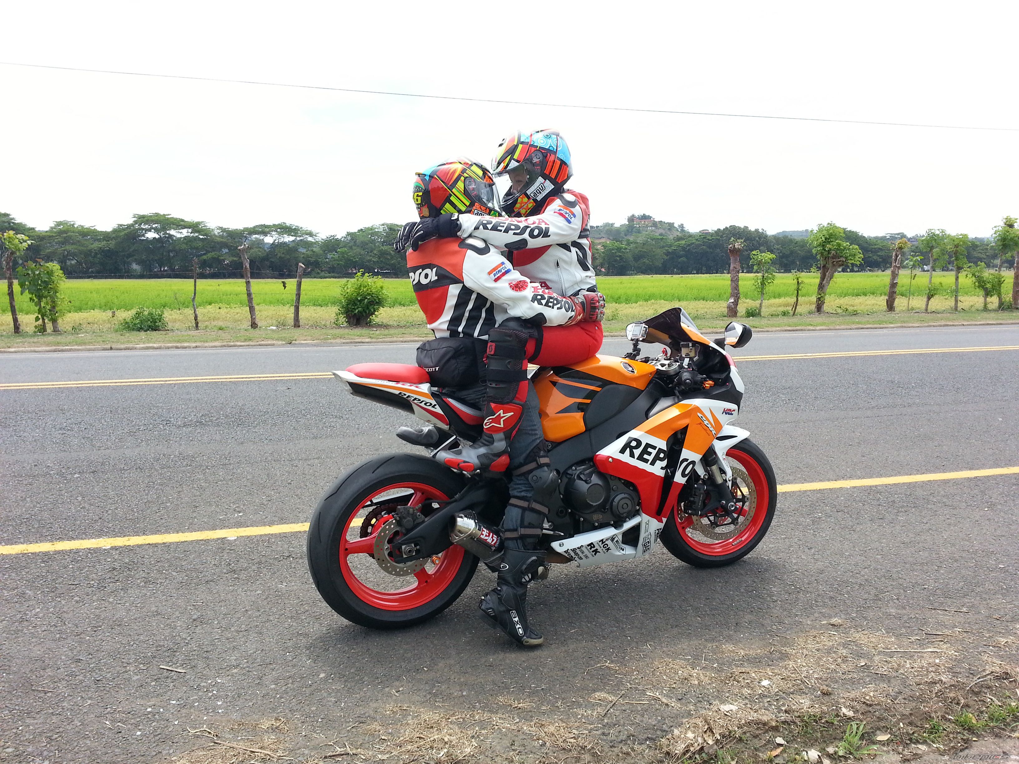 Photo 2743885