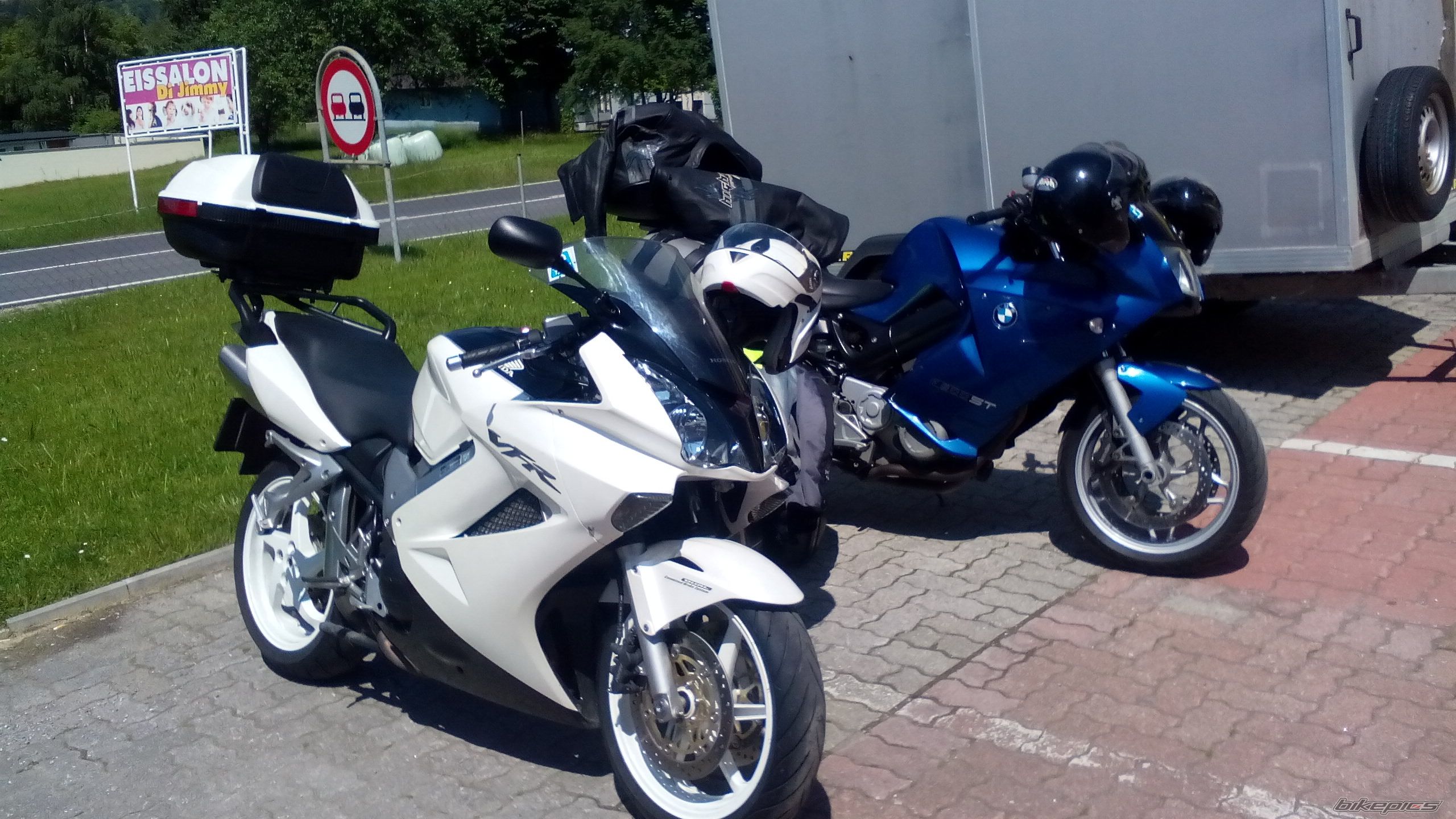 Photo 2744375