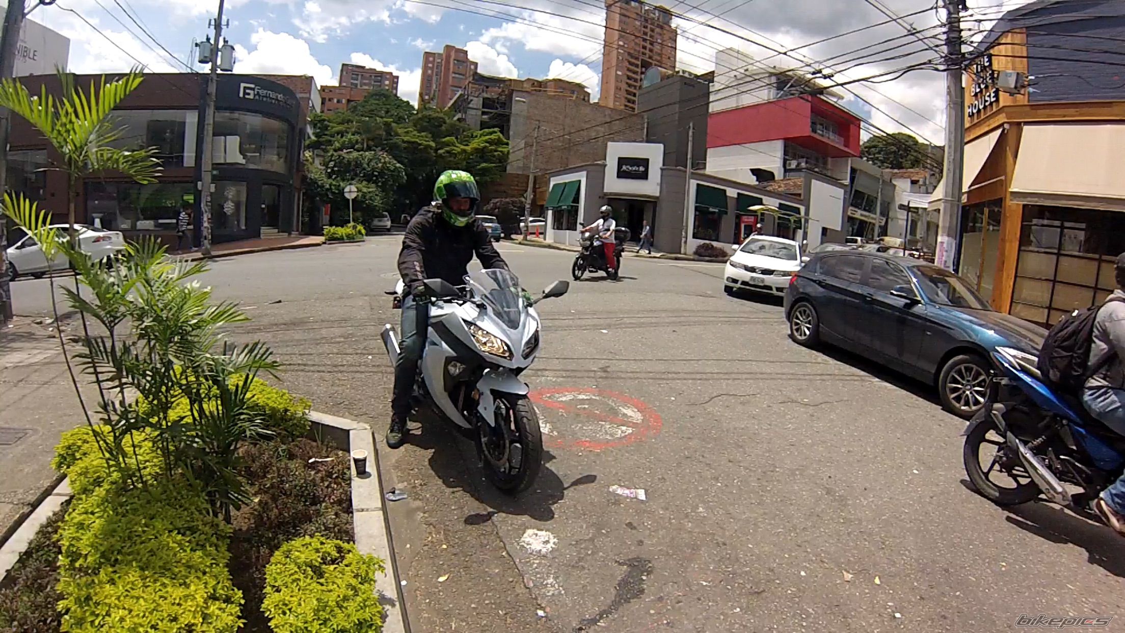 Photo 2744871