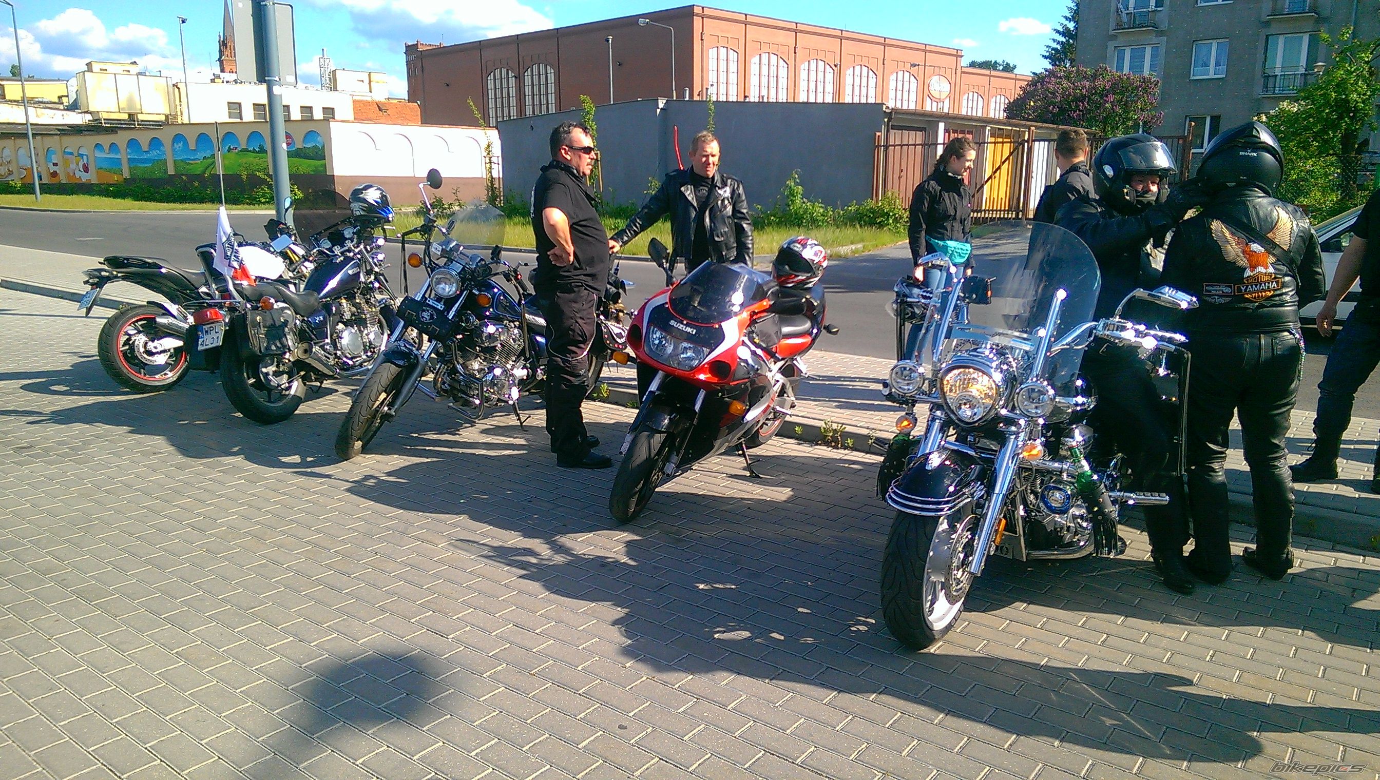 Photo 2745881