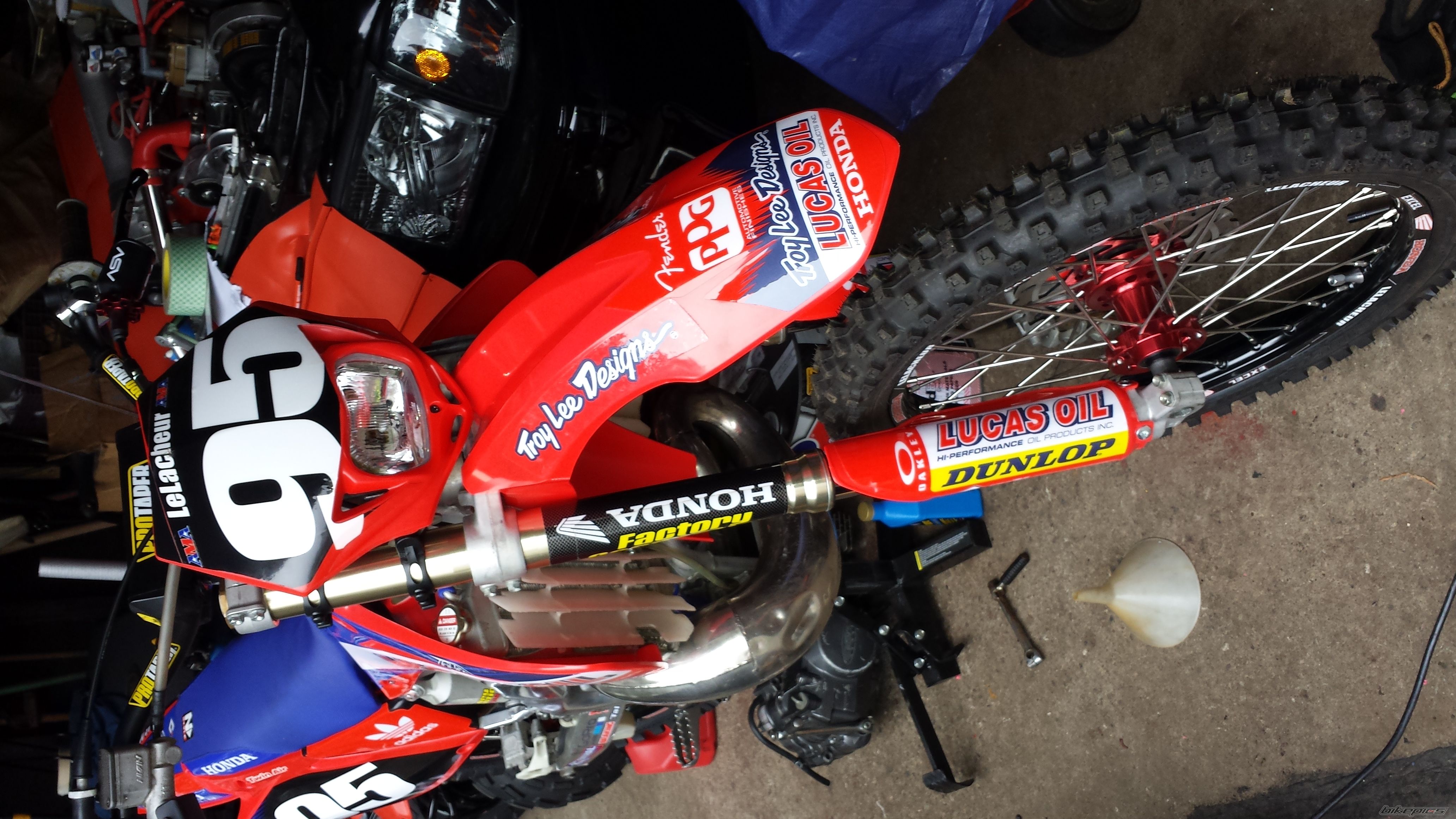 Photo 2745930
