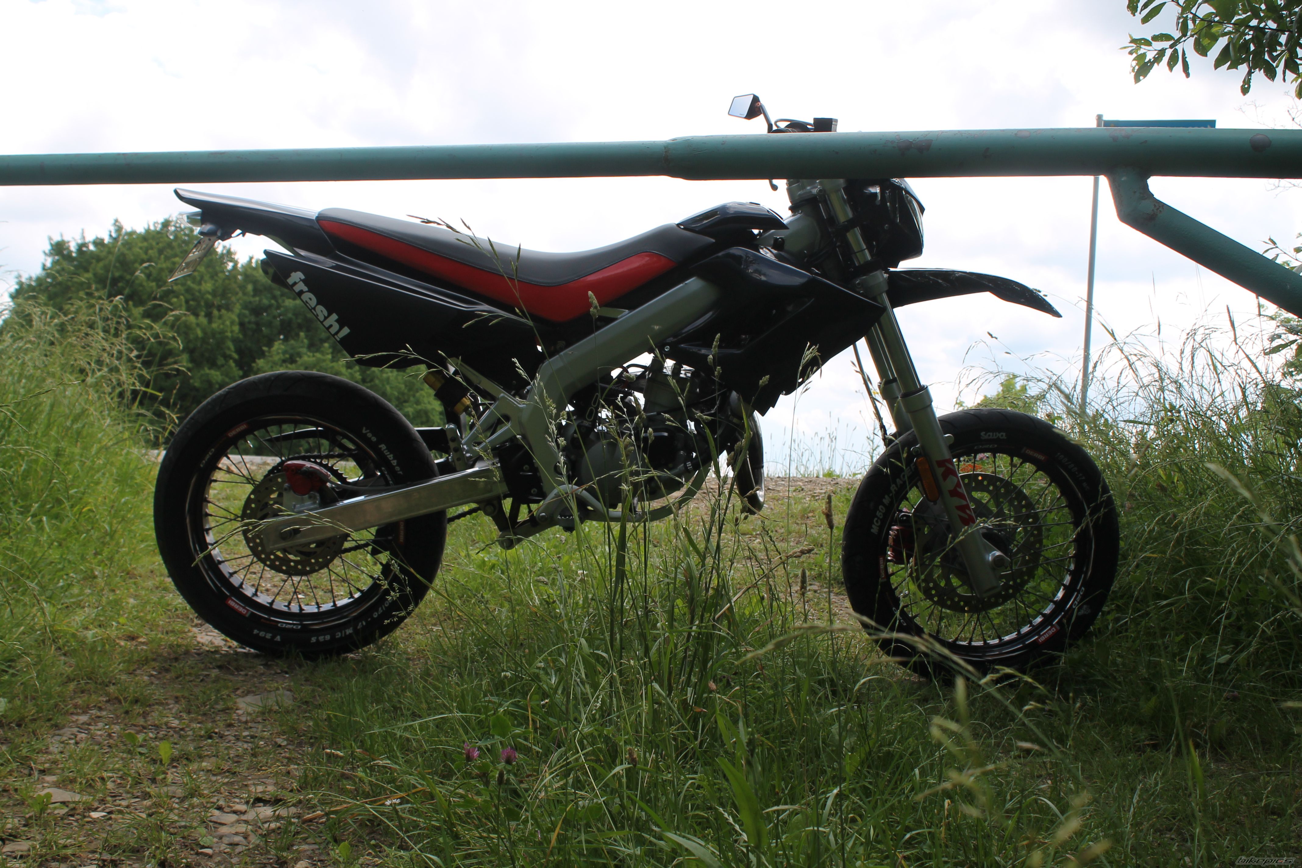Photo 2746709