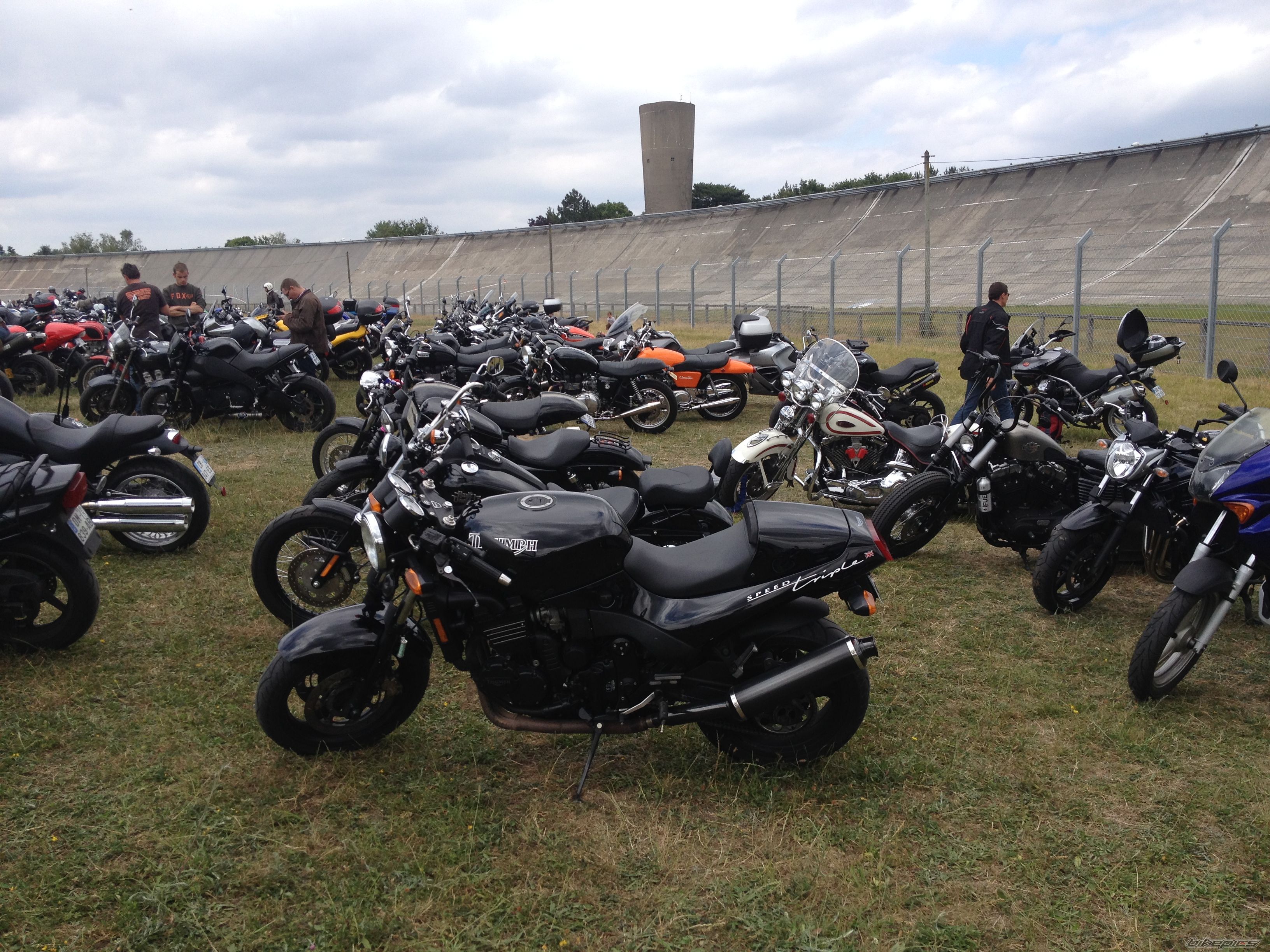 Photo 2746980