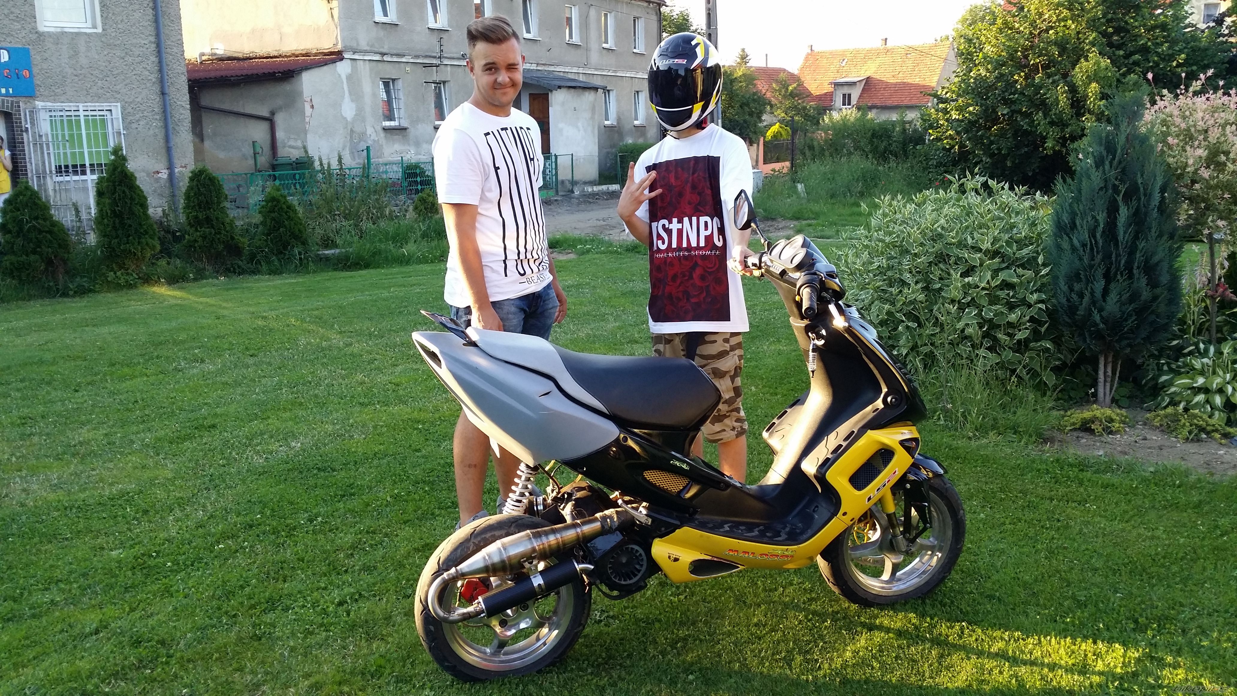Photo 2748199