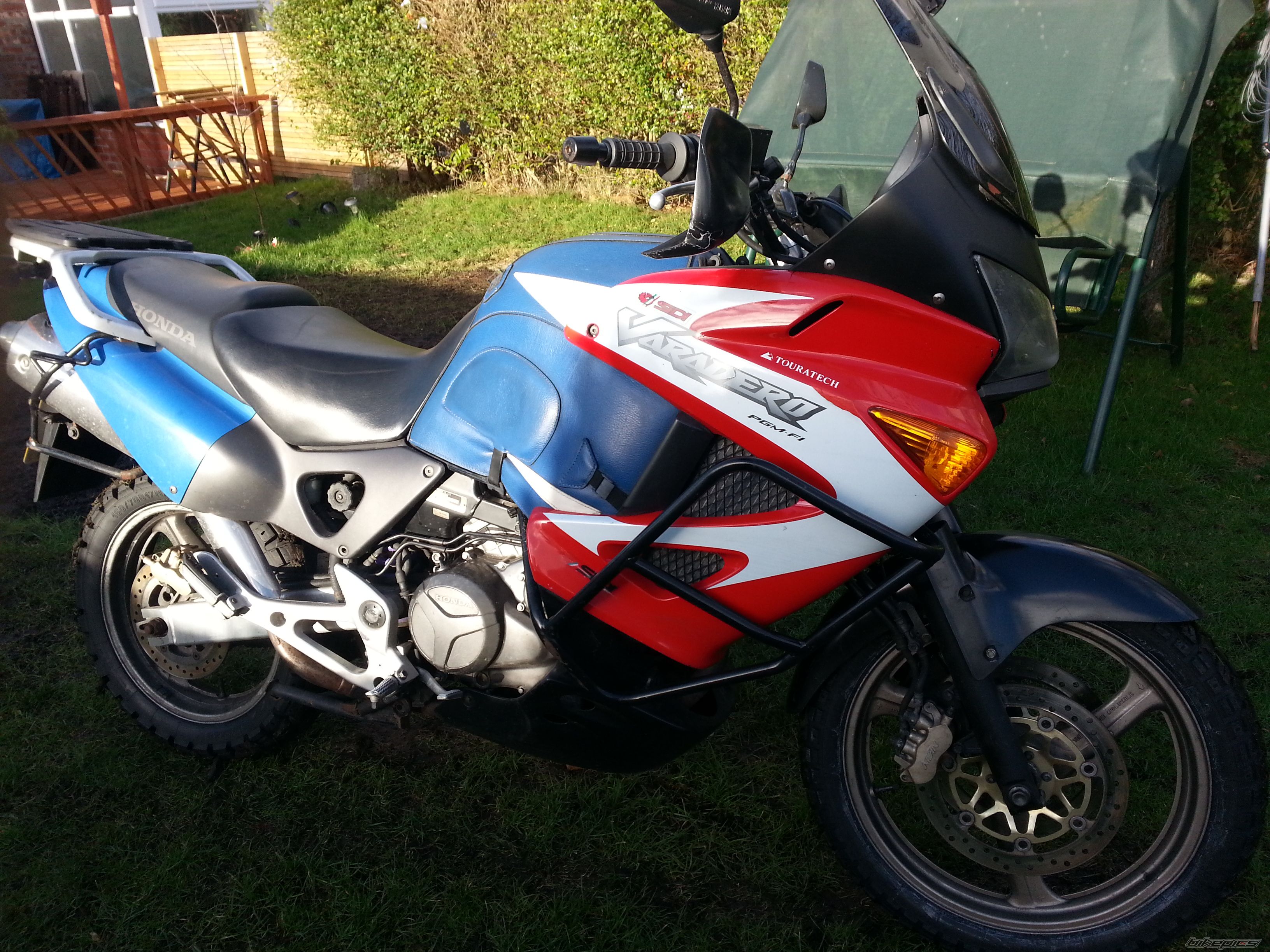 Photo 2748729