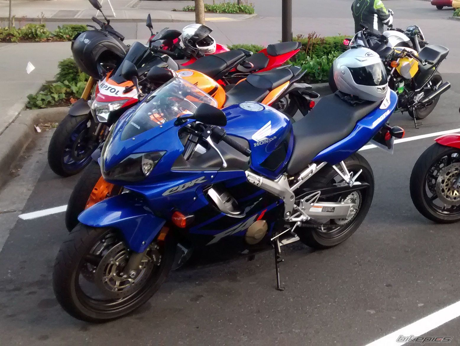 Photo 2749278