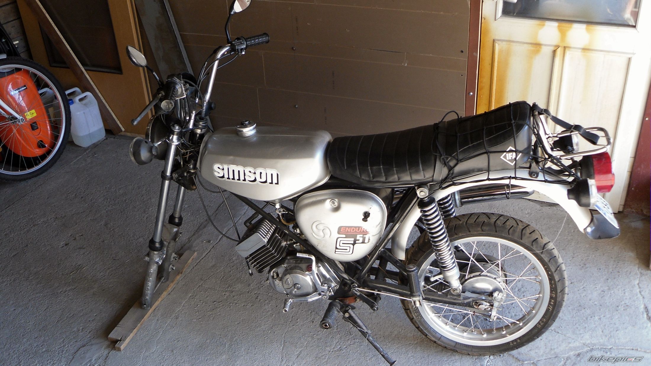 Photo 2749333