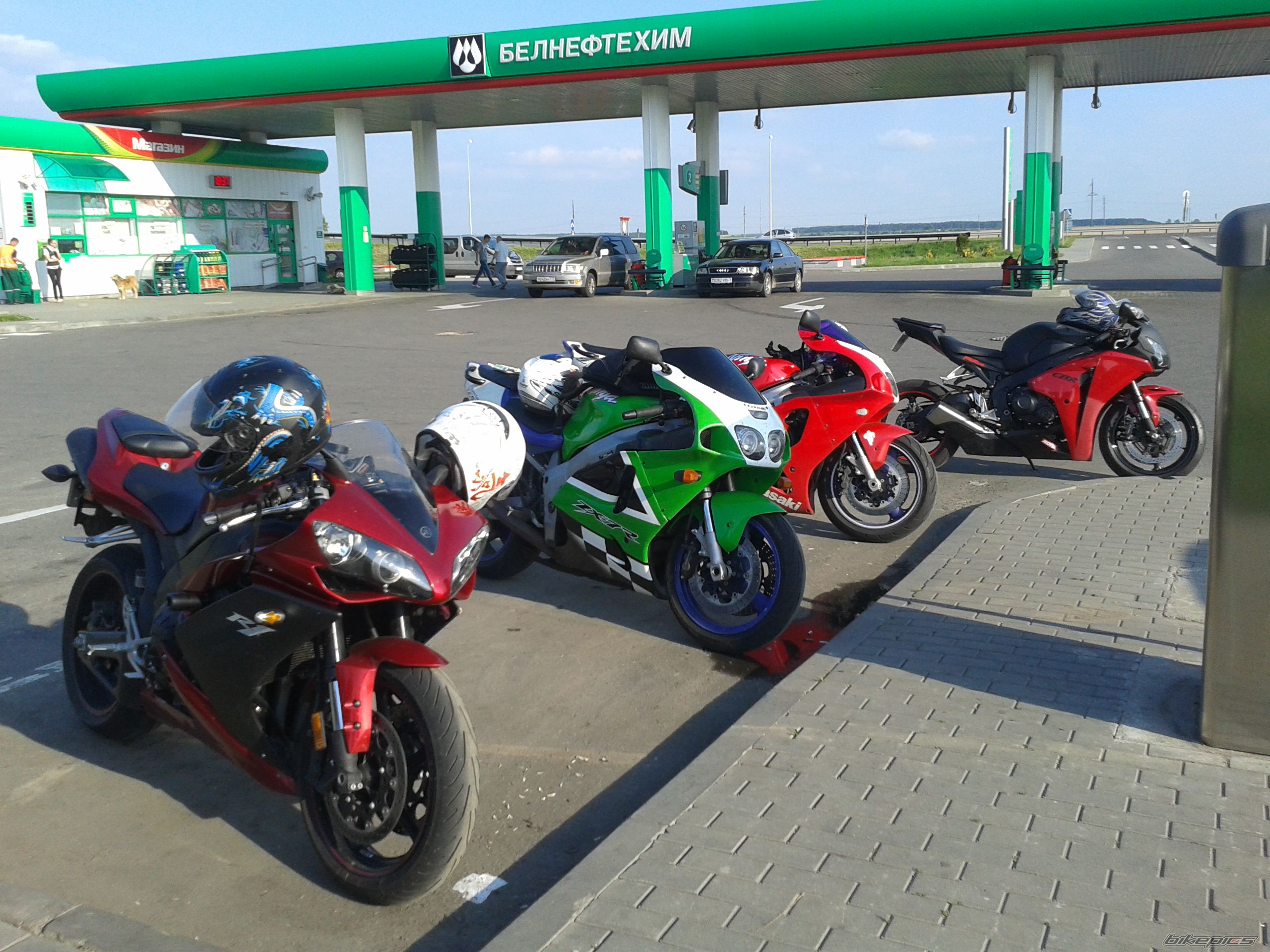 Photo 2749353