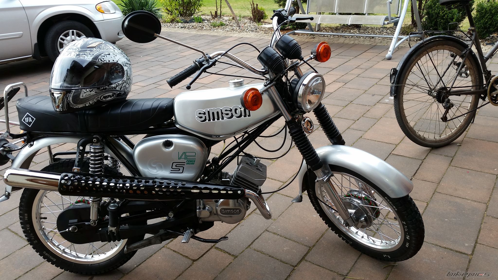 Photo 2749734