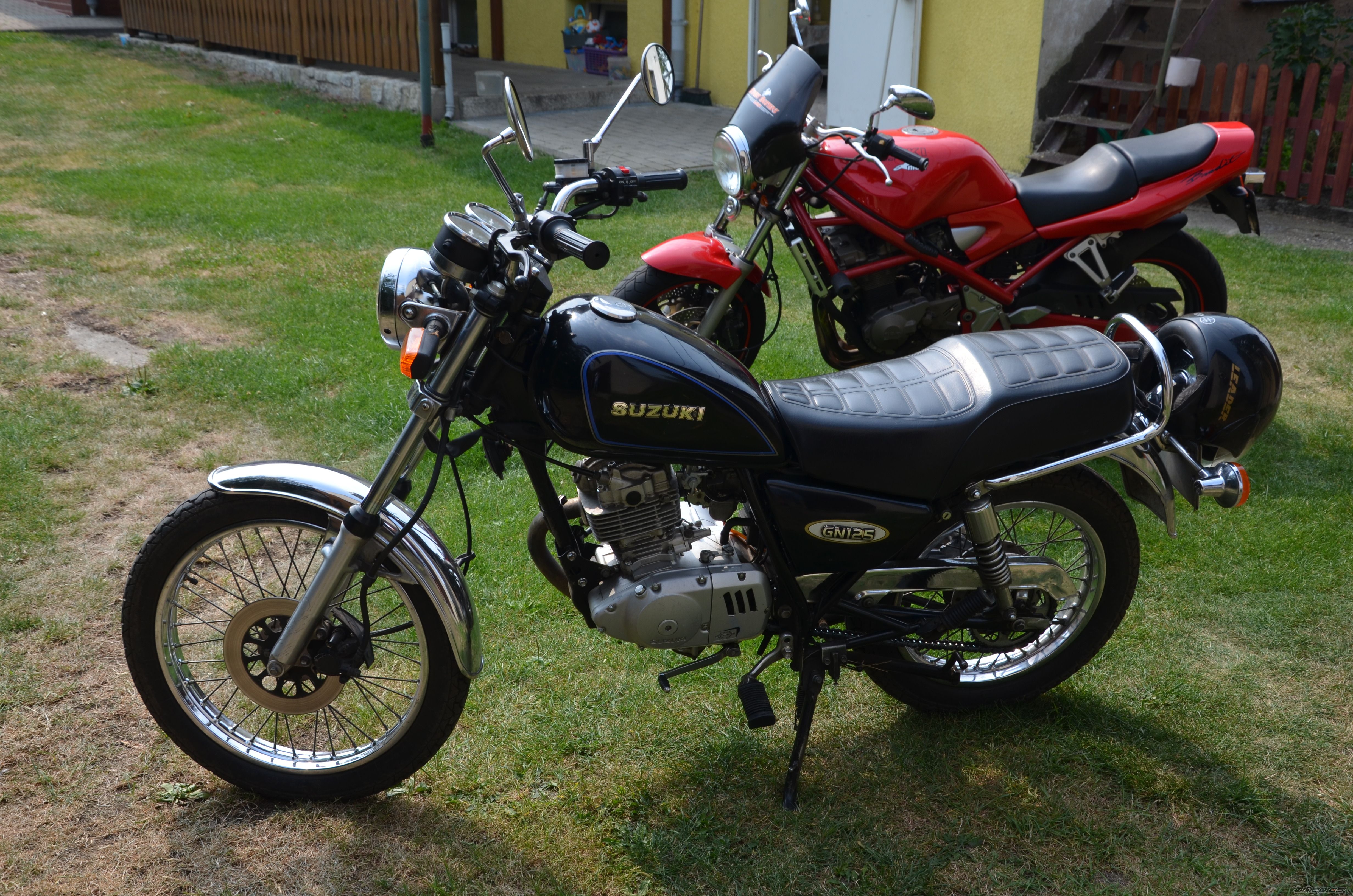 Photo 2752730