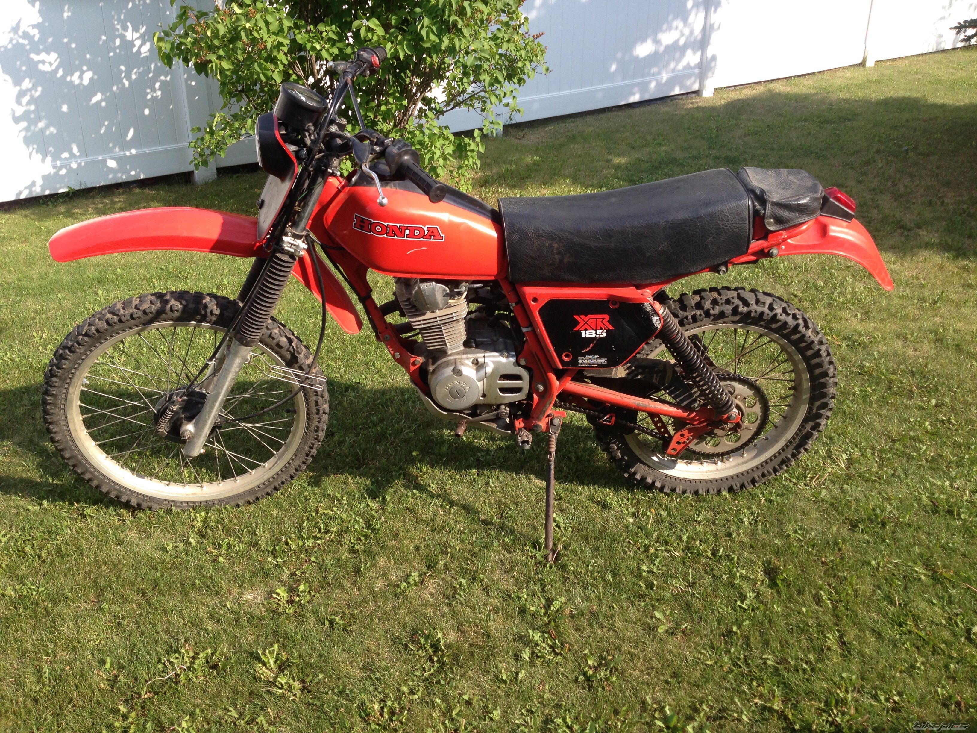 XR 185