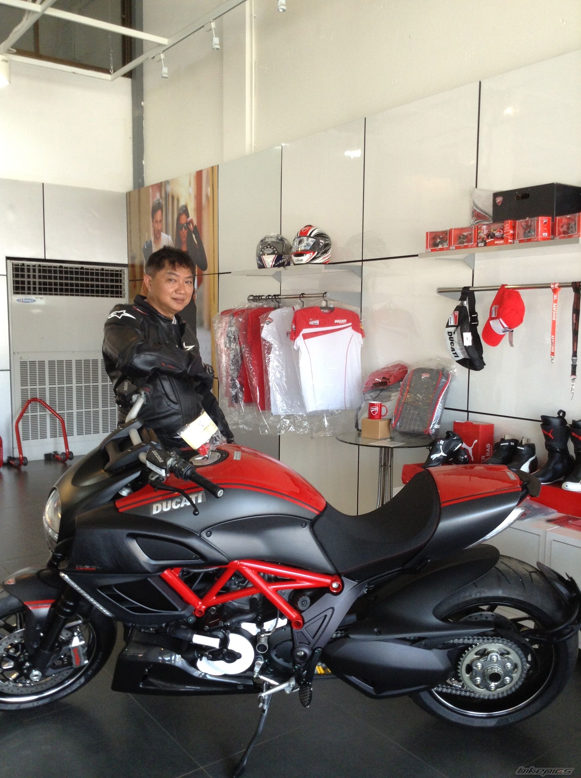 Photo 2754973