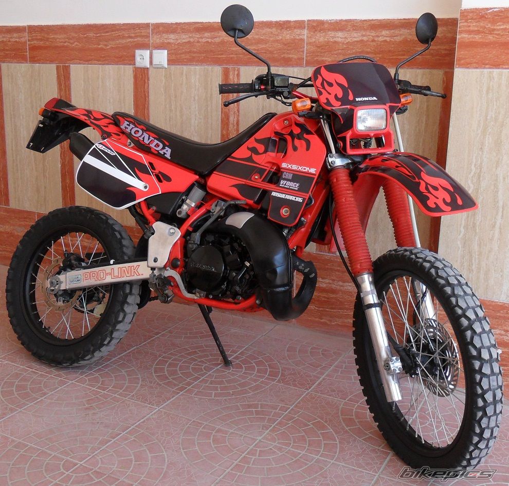 Photo 2755290