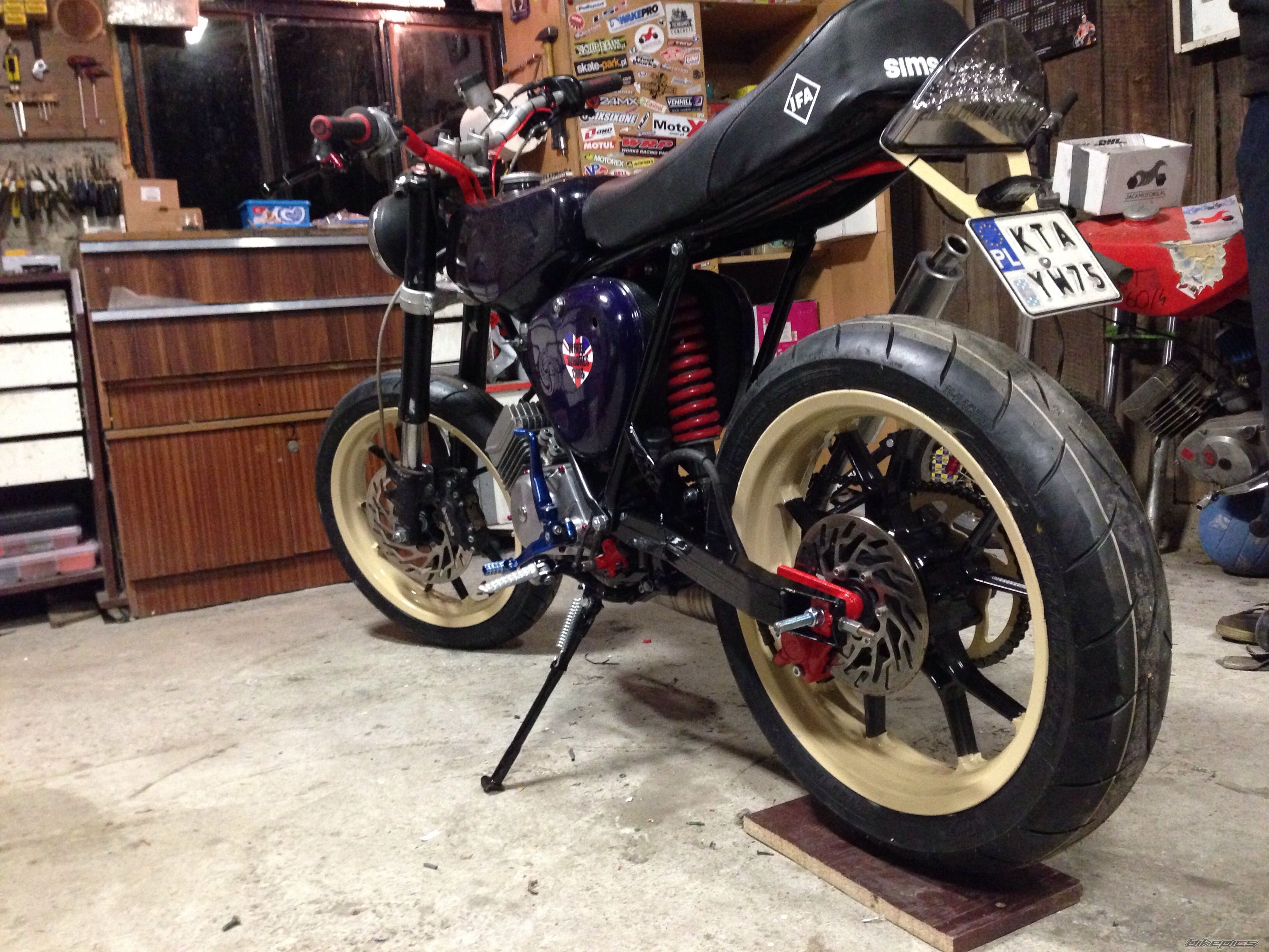 Photo 2755688