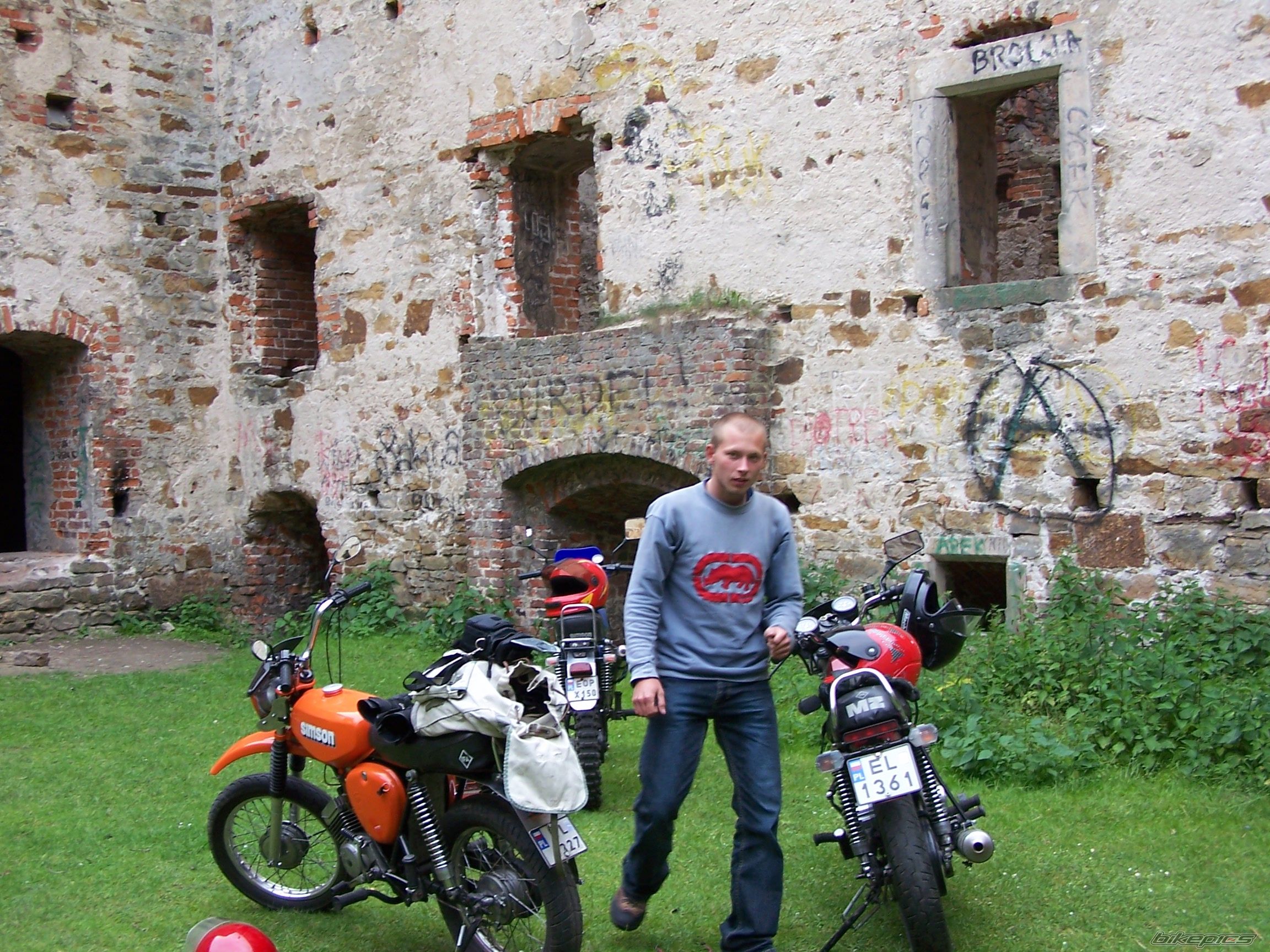 Photo 2755762