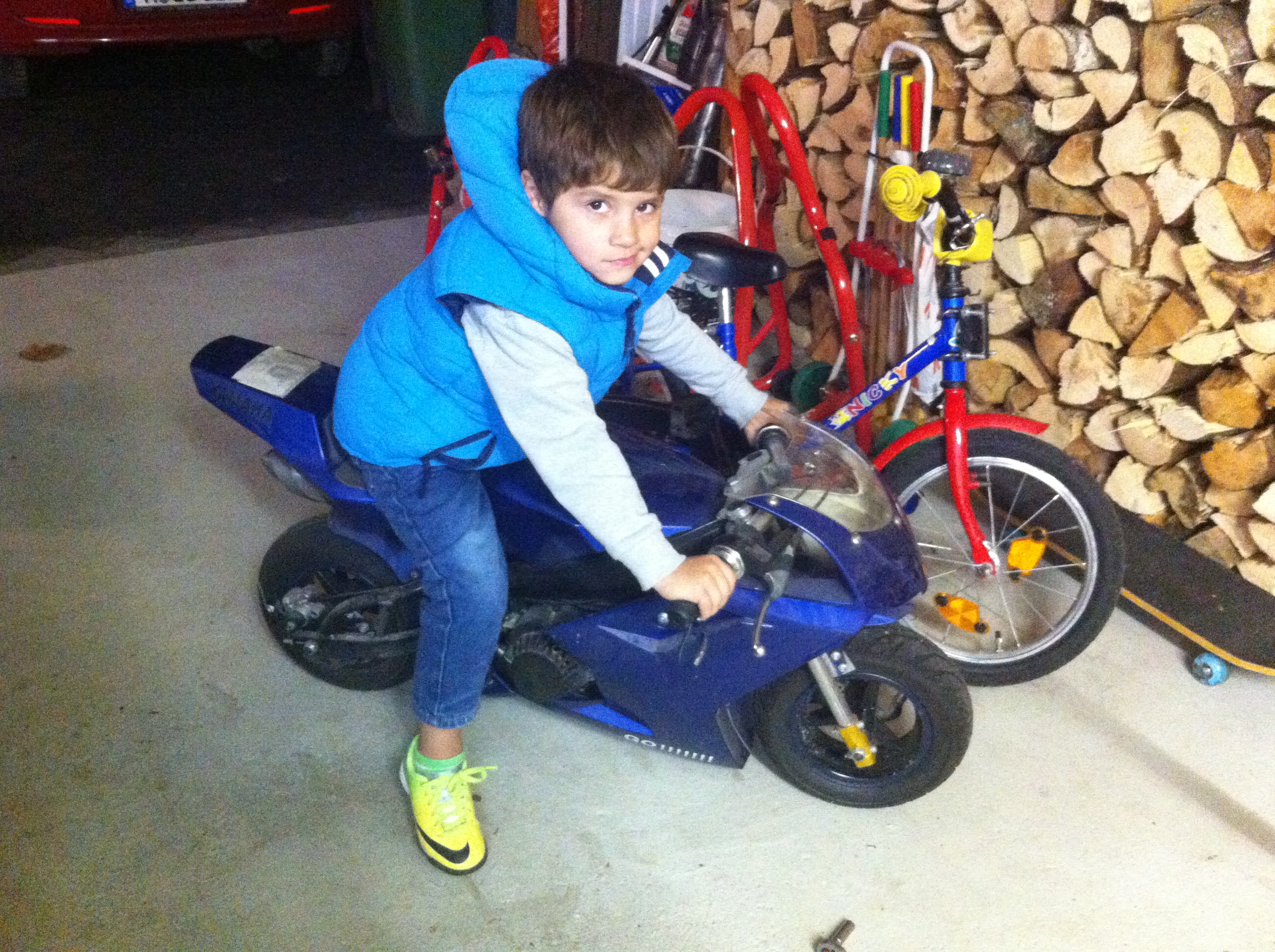 Photo 2768605