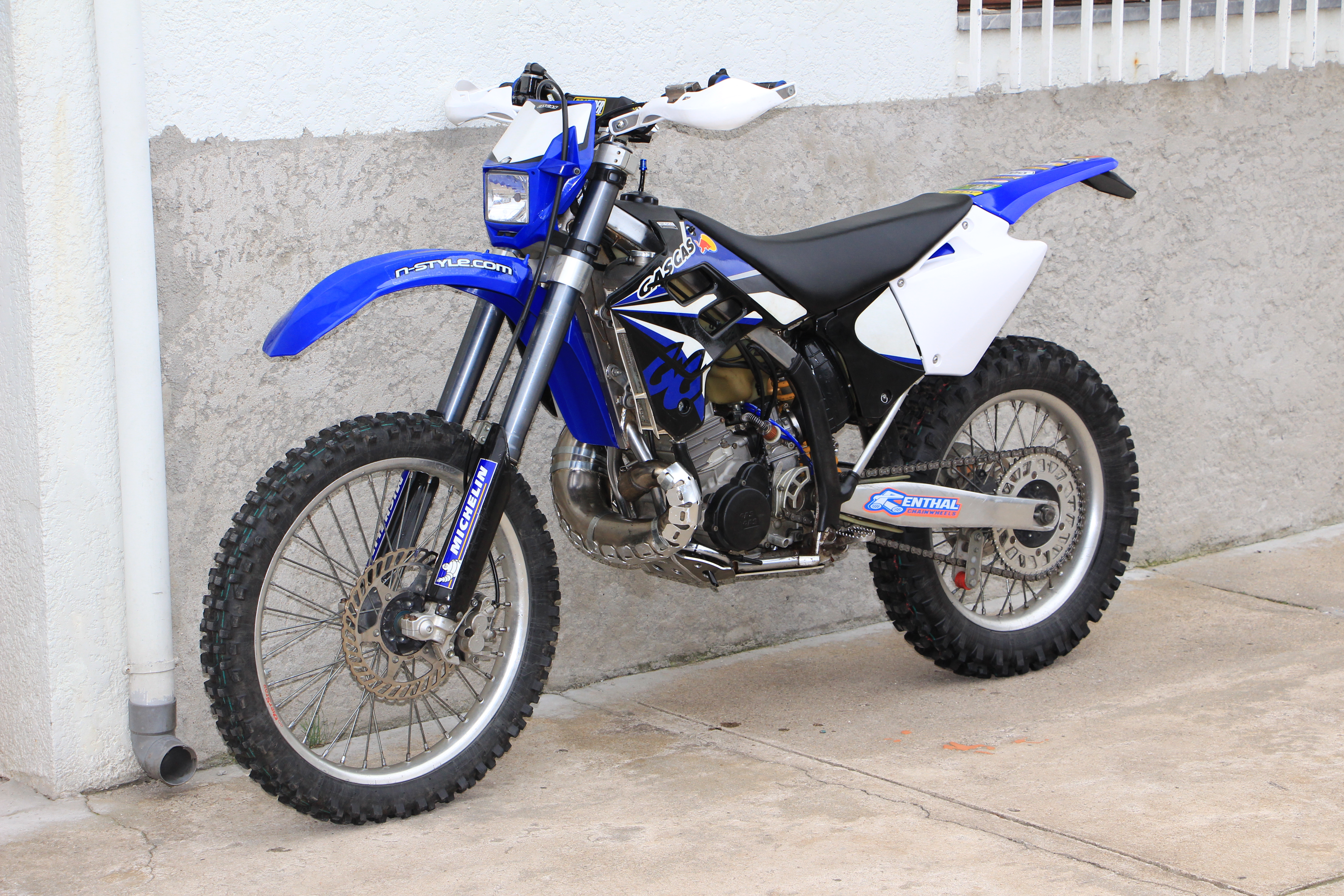 Photo 2768849