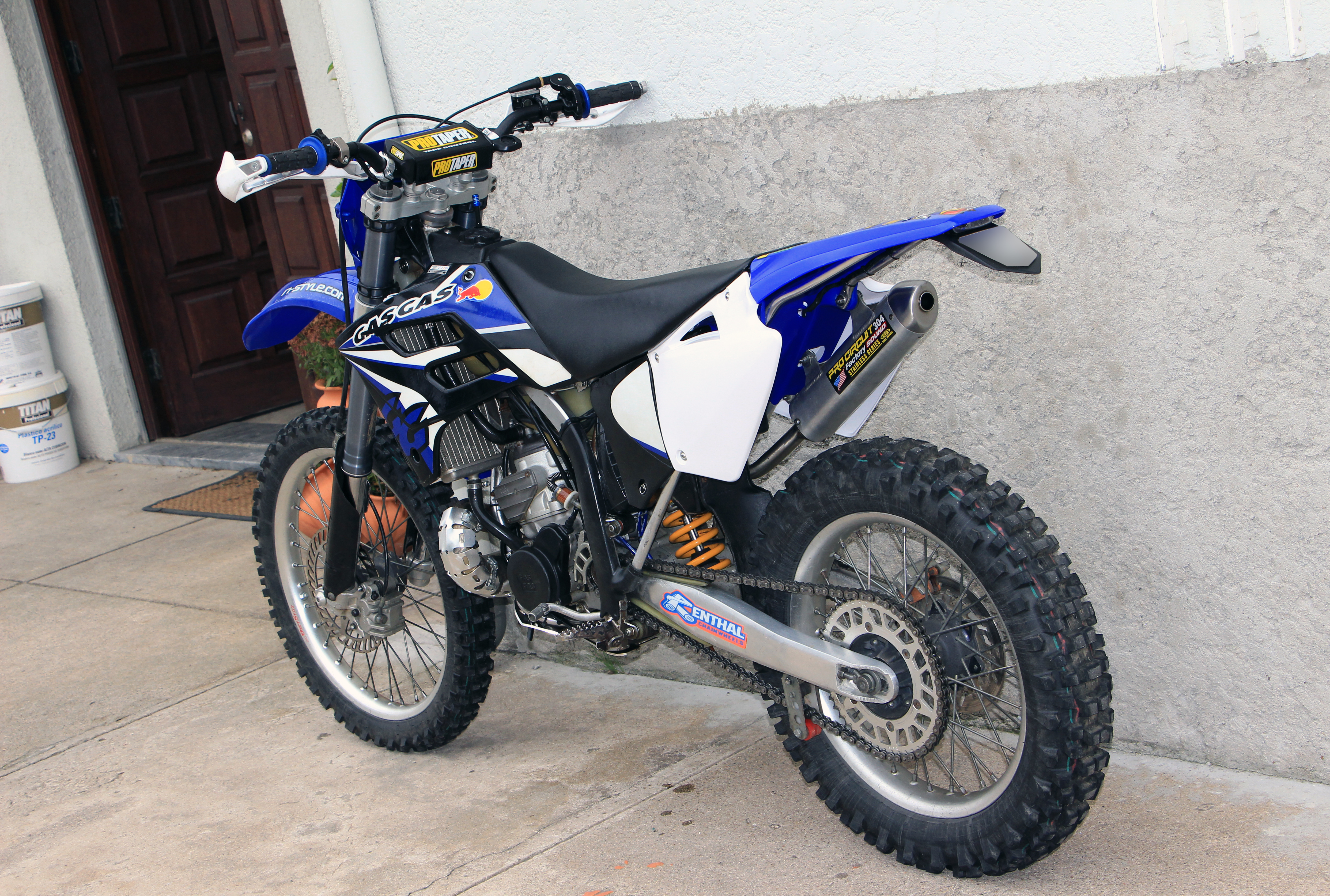 Photo 2768851