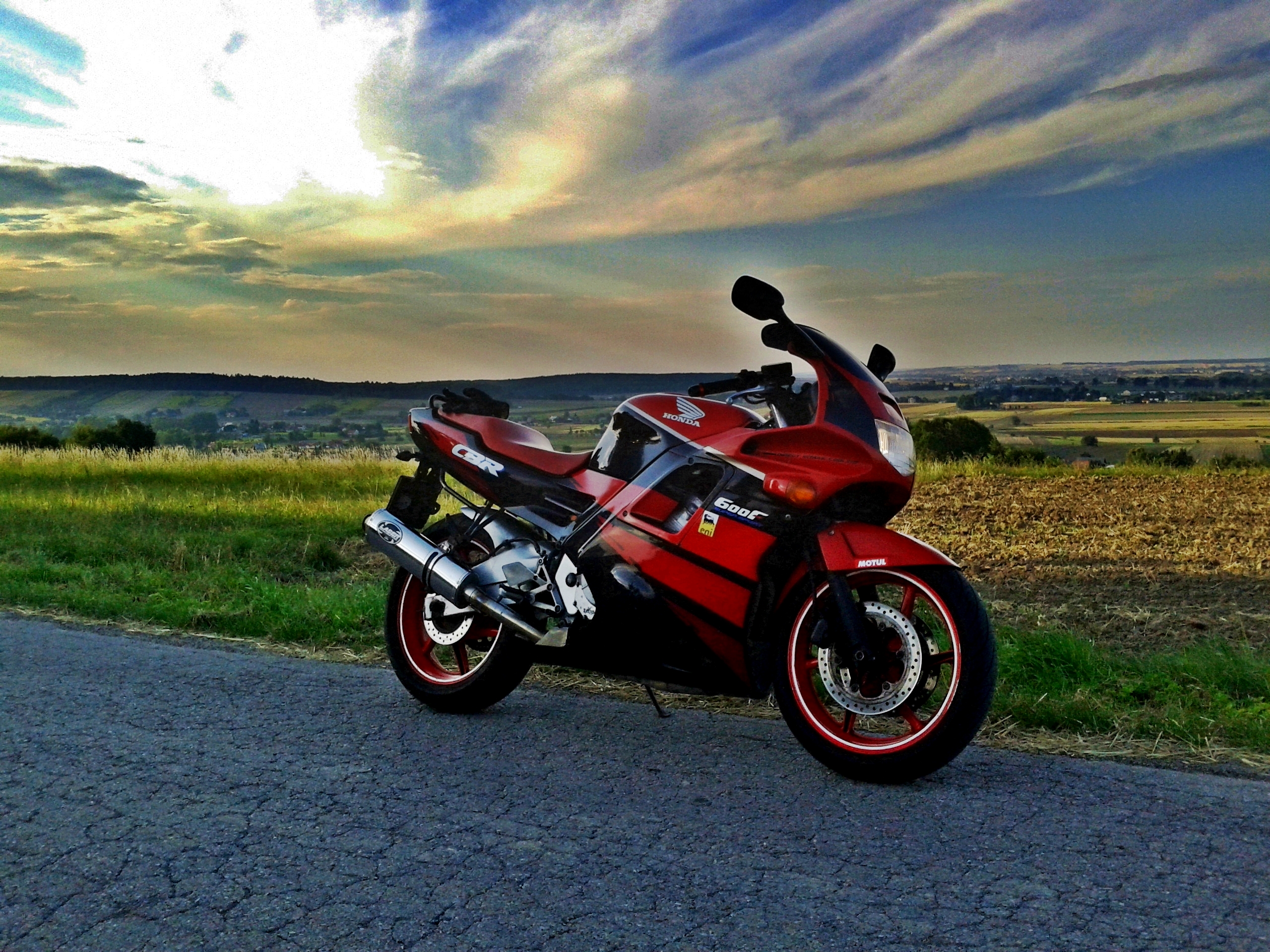 Photo 2768985