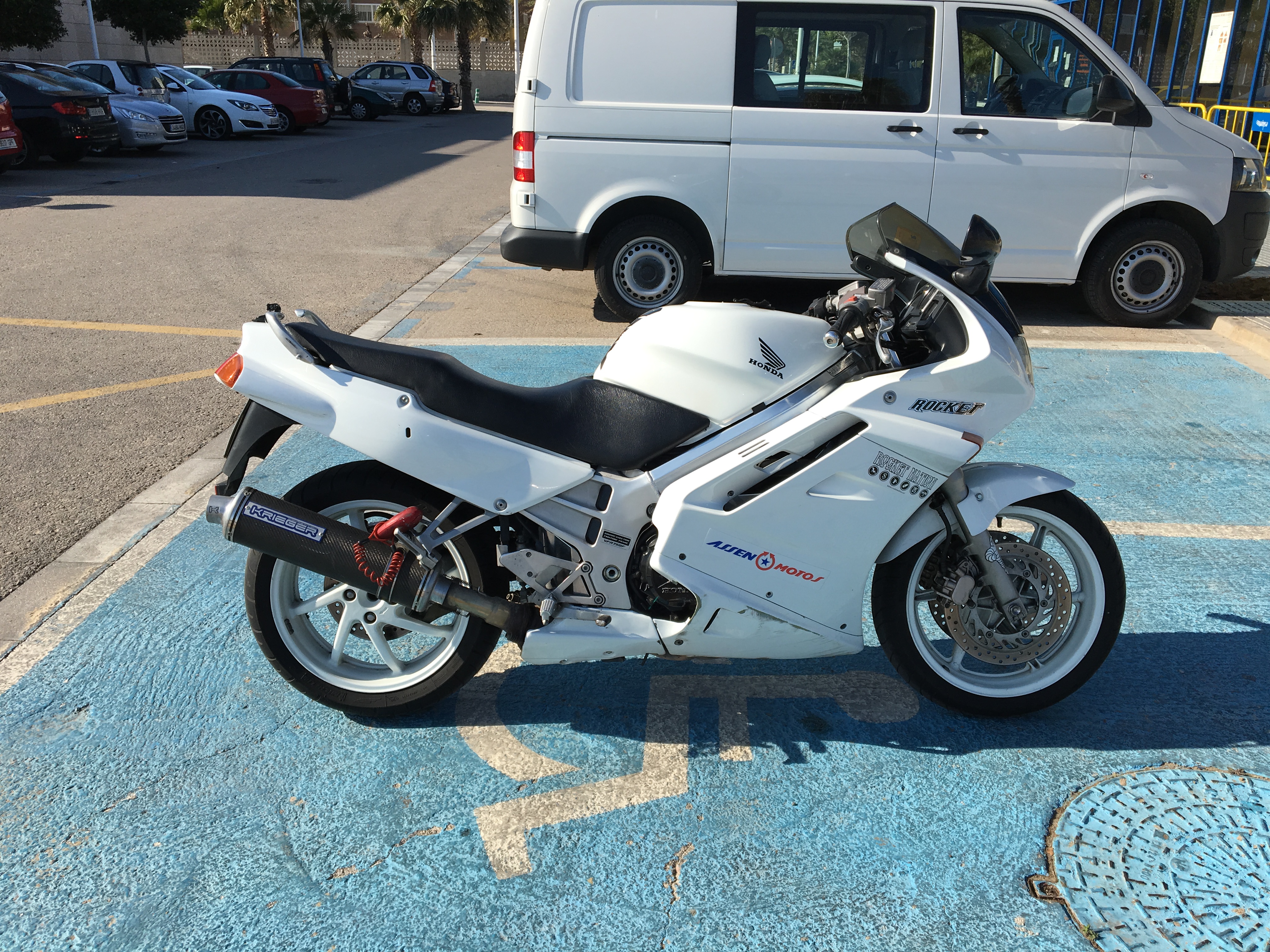Photo 2775469